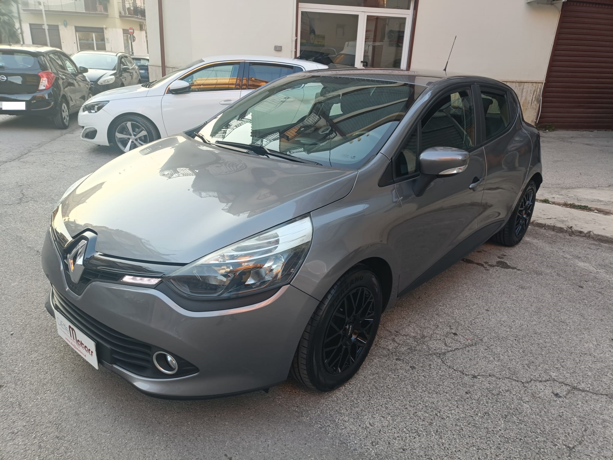 RENAULT CLIO 1.2 75CV 5 PORTE LIVE