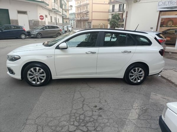 FIAT TIPO 1.6 MJET 120CV BUSINESS SW - immagine 5