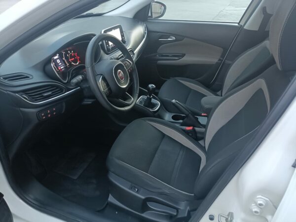 FIAT TIPO 1.6 MJET 120CV BUSINESS SW - immagine 9