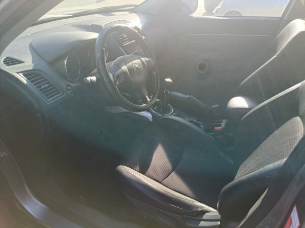 CITROEN C4 AIRCROSS 1.6 HDI 2WD ATTRACTION - immagine 9
