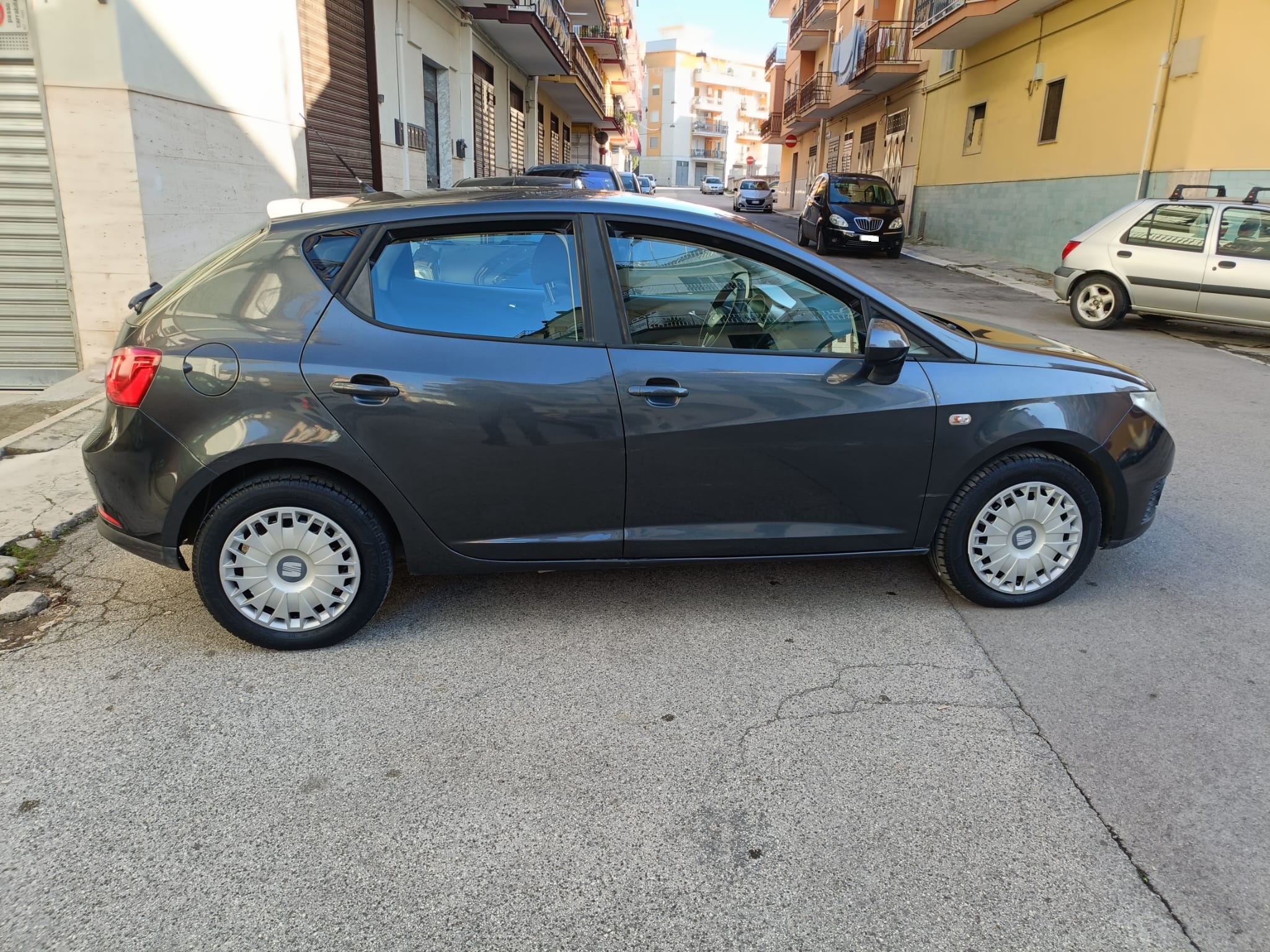 SEAT IBIZA 1.4 5P REFERENCE - immagine 4