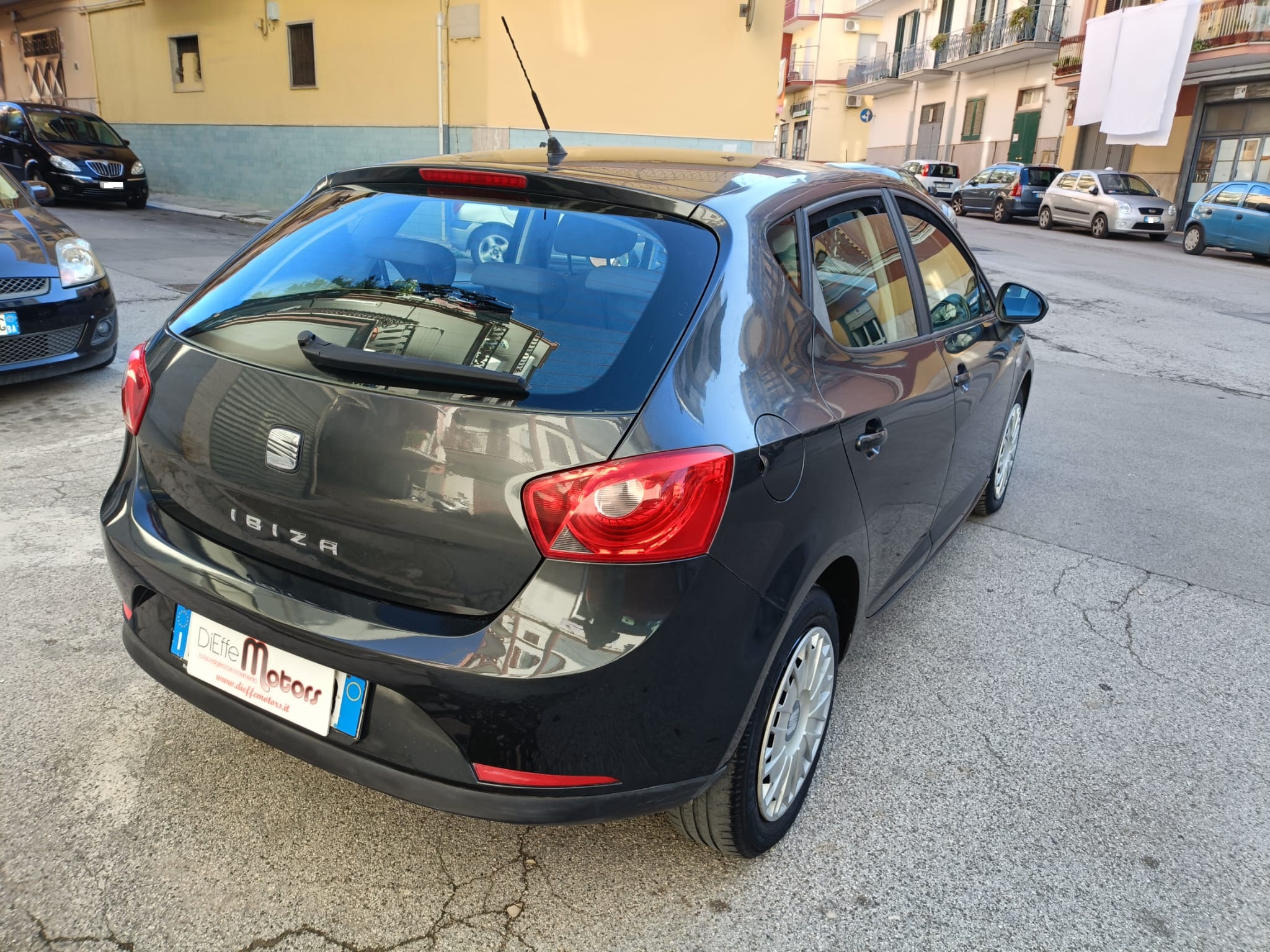 SEAT IBIZA 1.4 5P REFERENCE - immagine 5