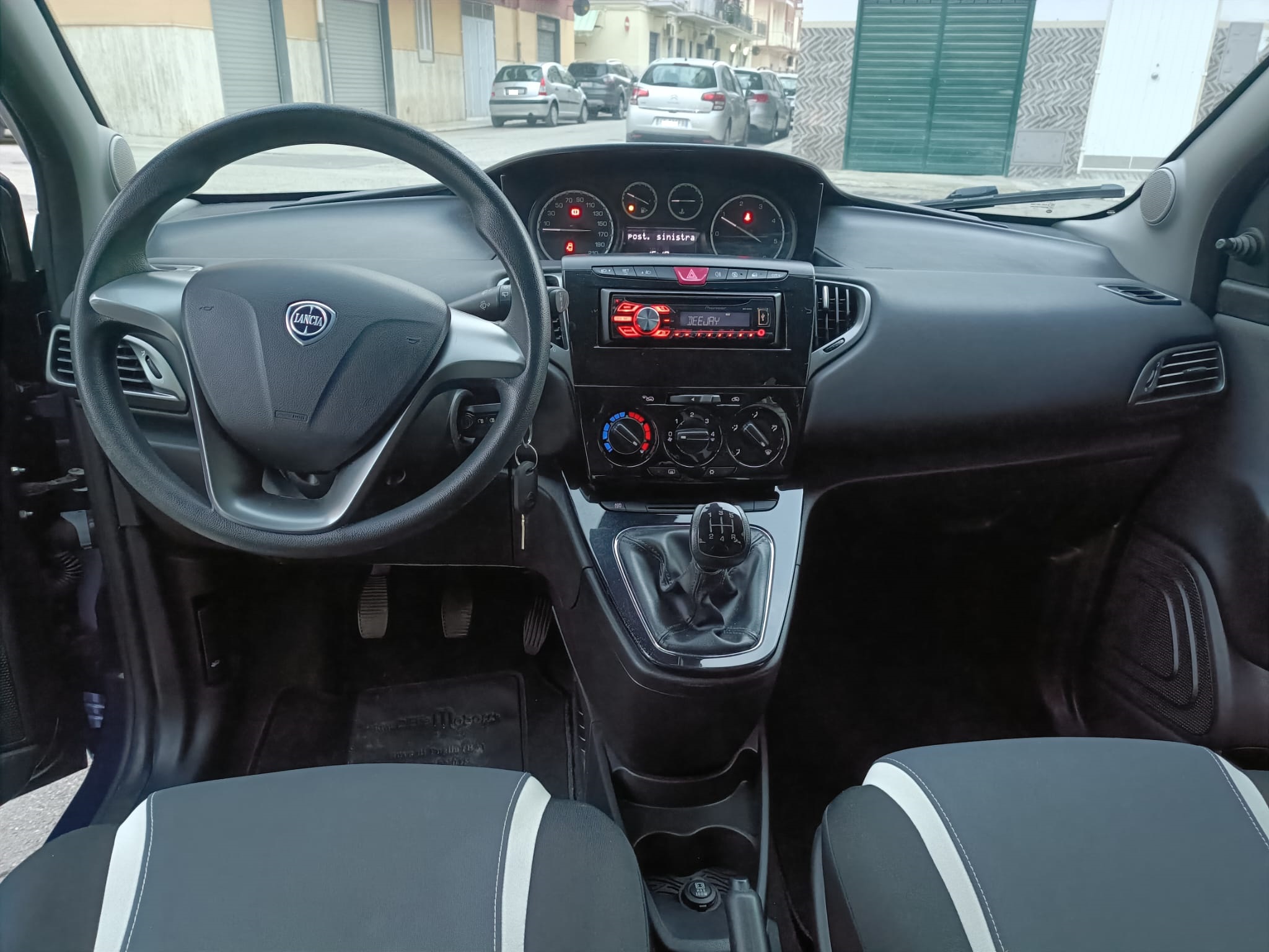 LANCIA YPISILON 1.3 MJET 95CV S&S ELEFANTINO - immagine 12