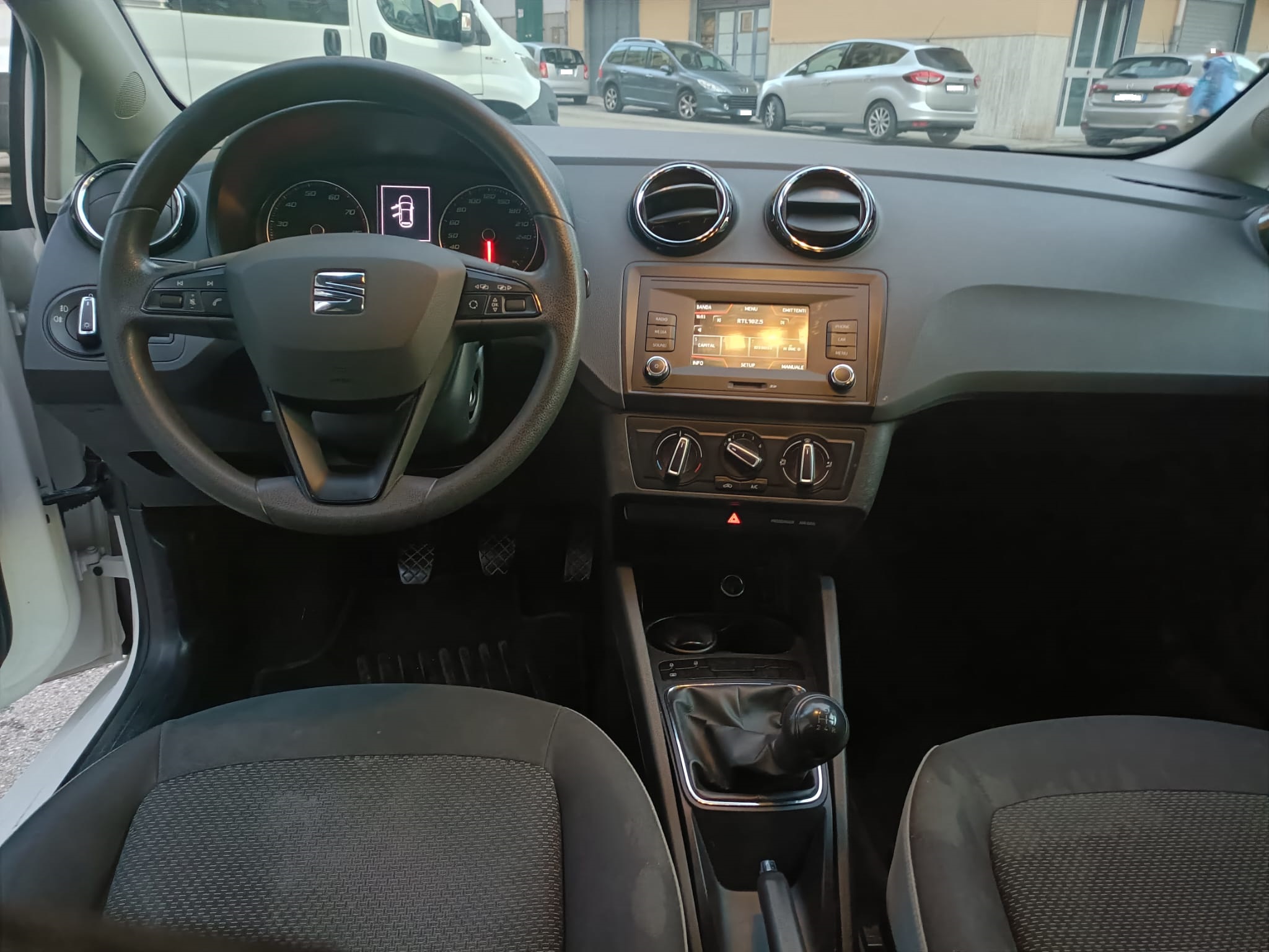 SEAT IBIZA 1.0 75CV 5P. REFERENCE - immagine 12