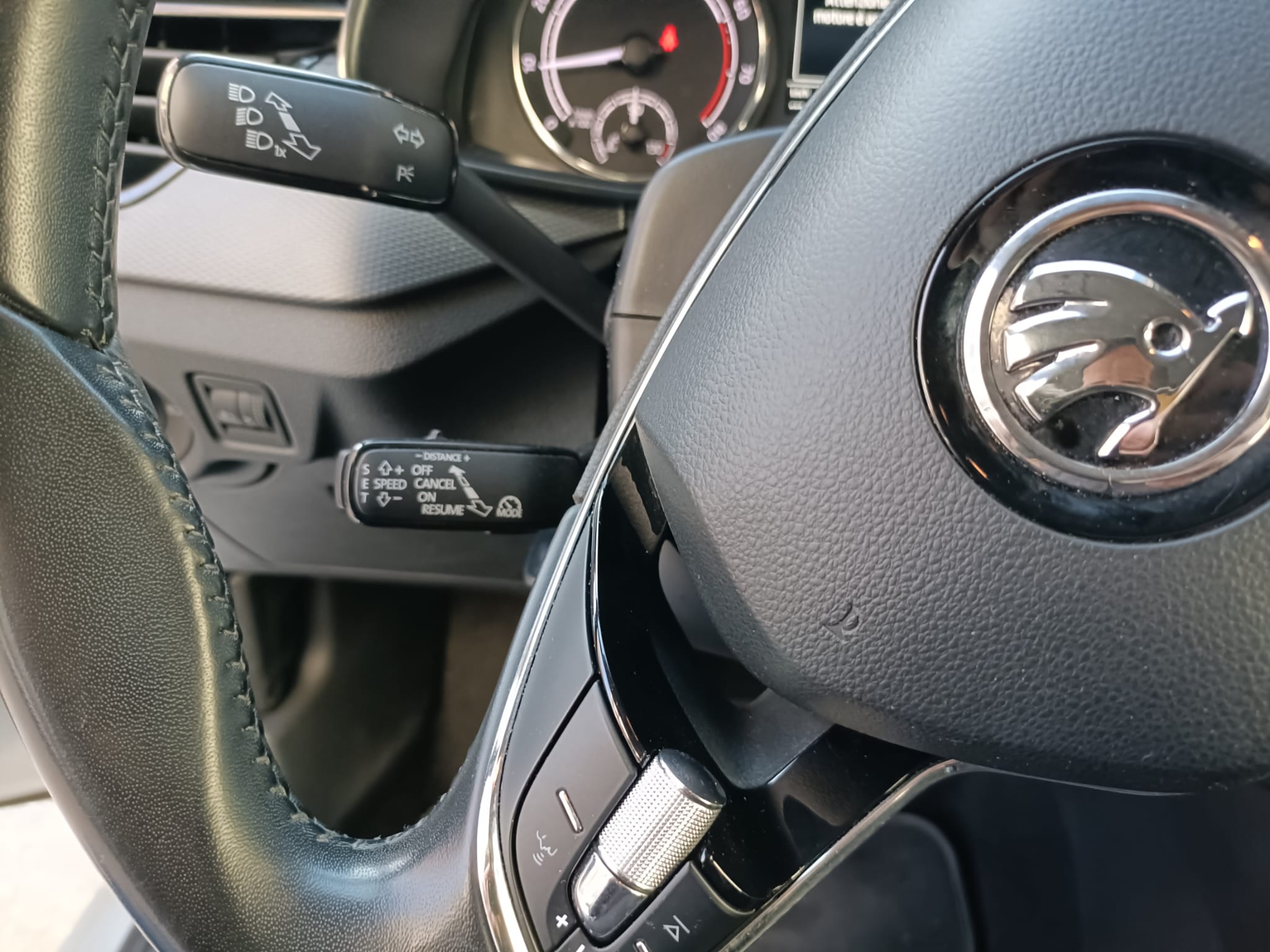 SKODA KAMIQ 1.0 TSI AMBITION - immagine 14