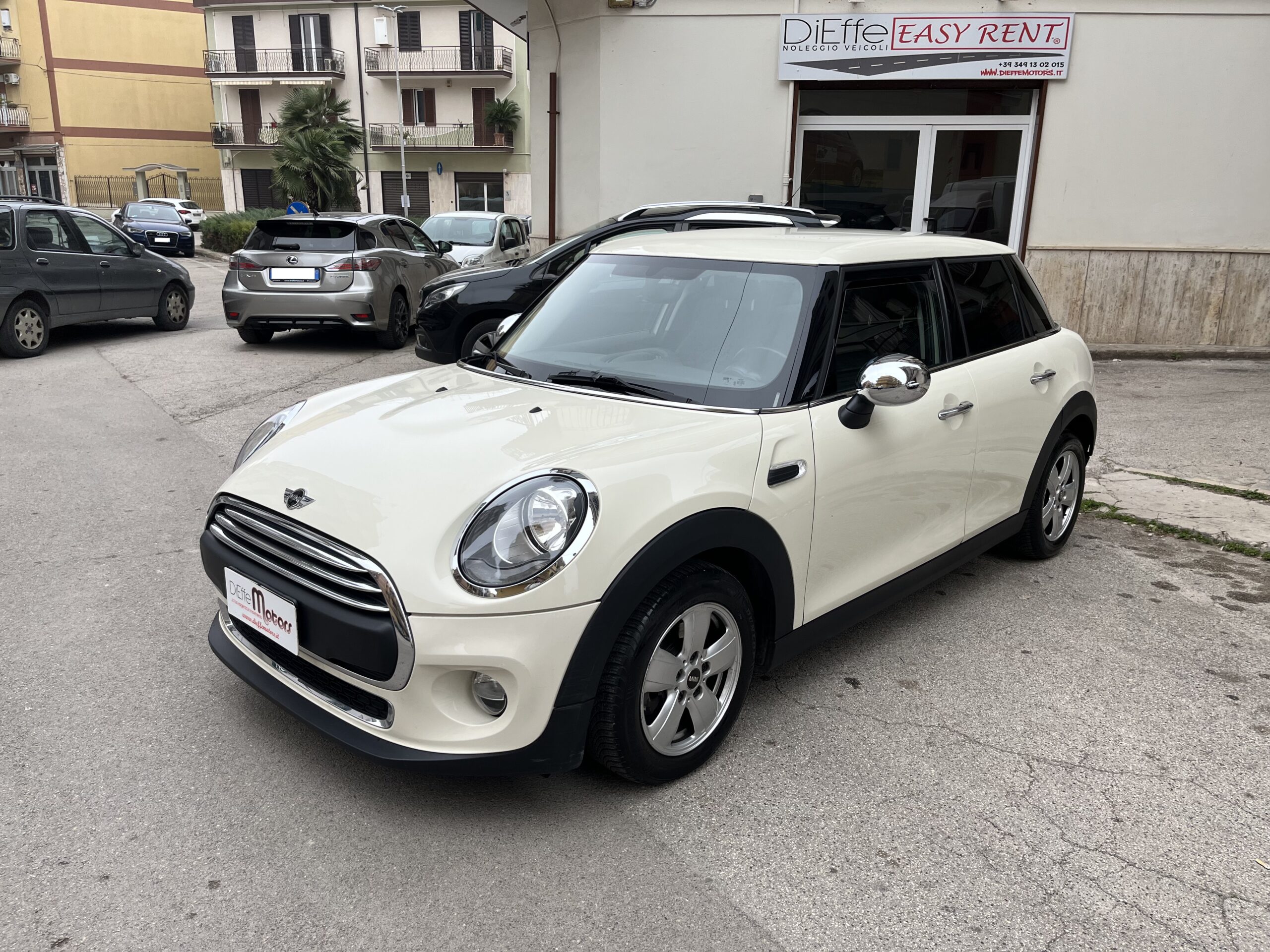 MINI MINI 1.5 ONE D BUSINESS XL 5P