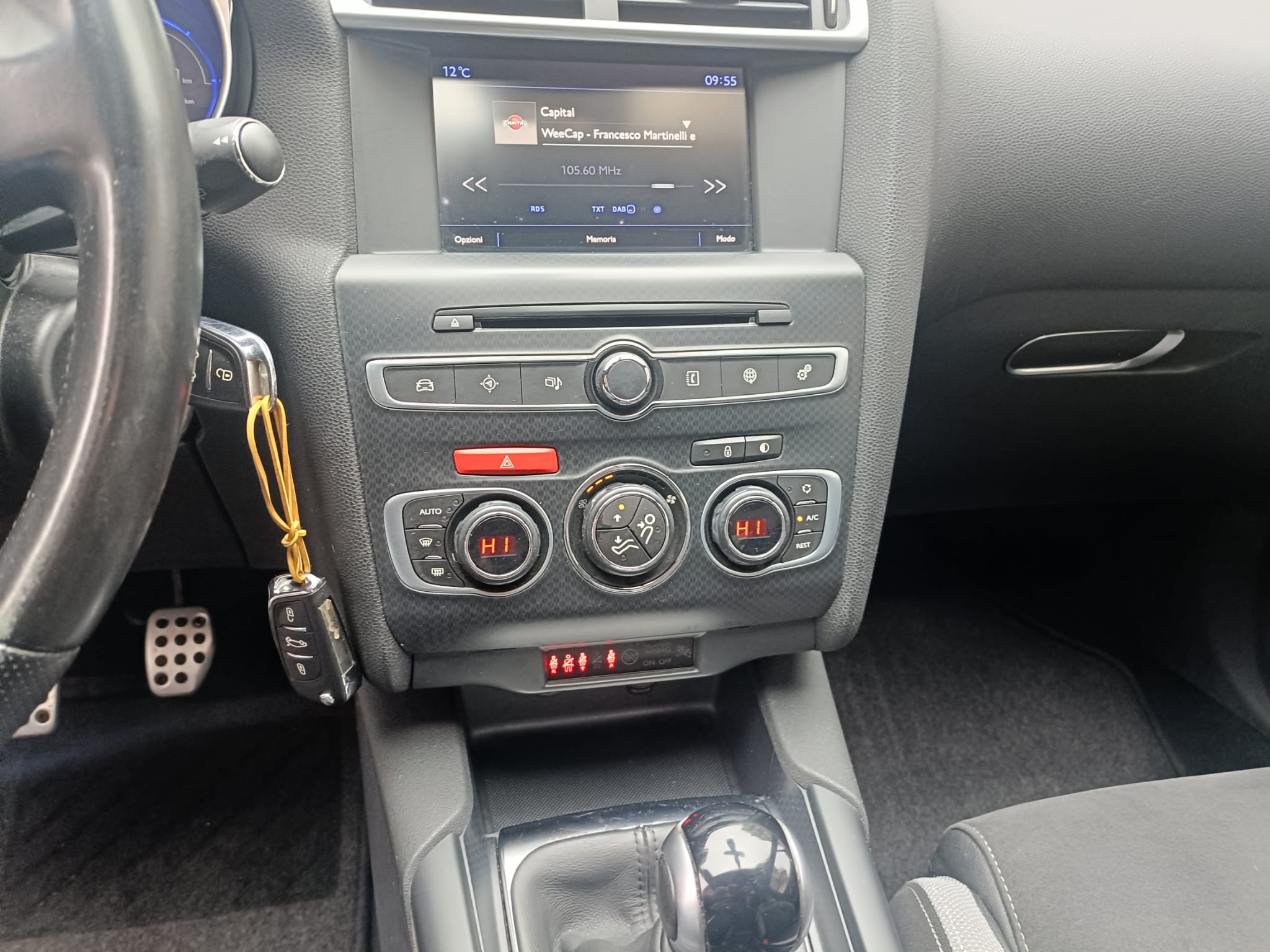 DS4 BLUEHDI 120 S&S SO CHIC - immagine 12