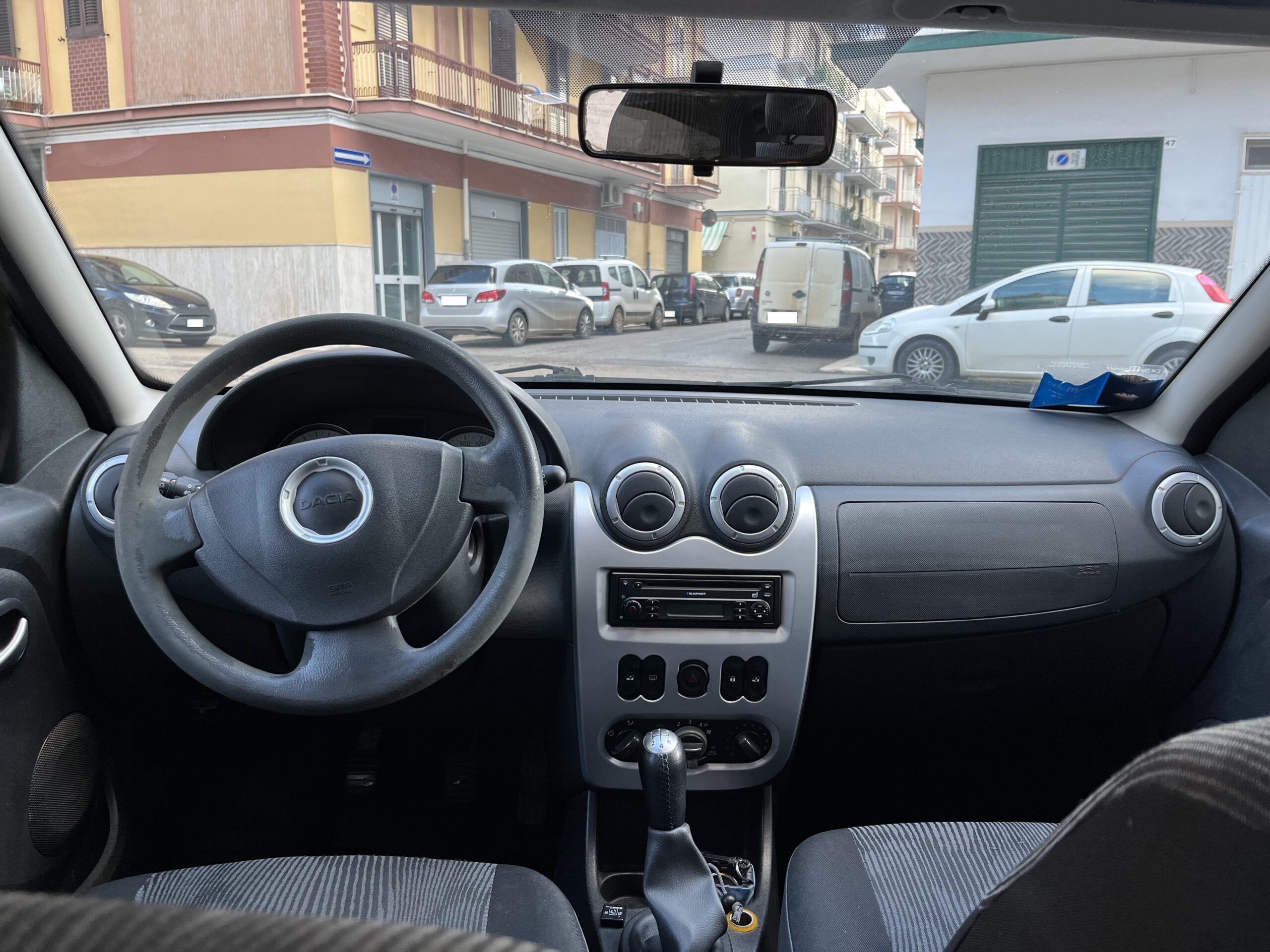 DACIA SANDERO 1.4 8V GPL LAUREATE - immagine 13