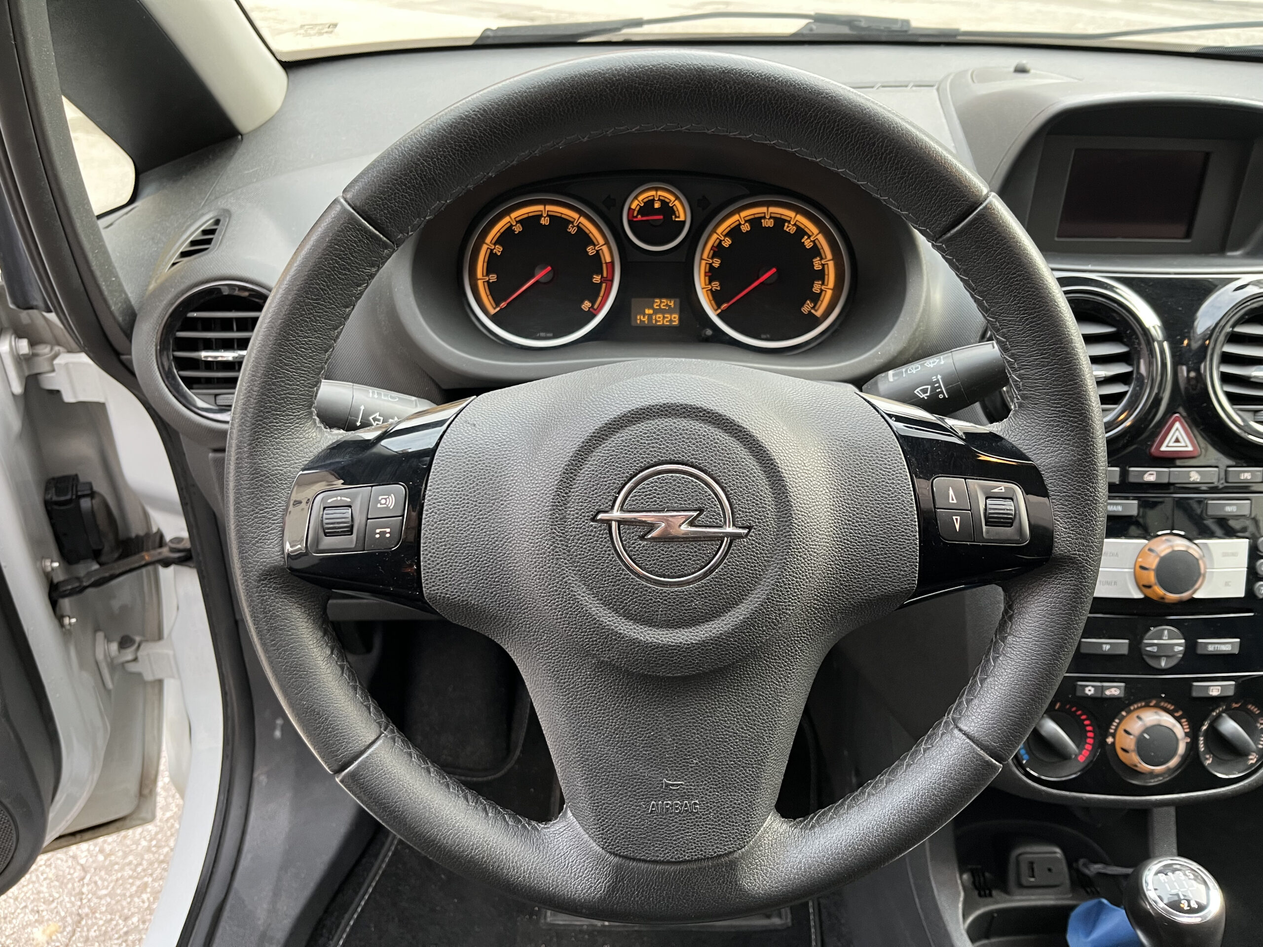 OPEL CORSA 1.2 85CV 5P GPL-TECH EDITION - immagine 15