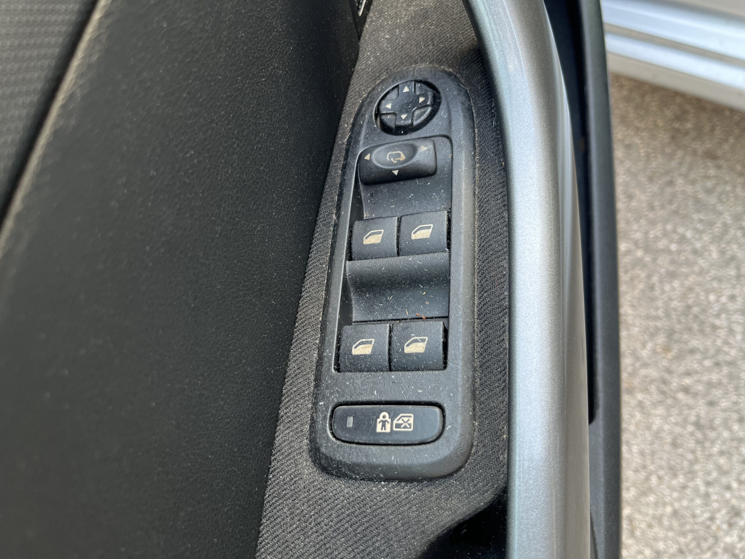 PEUGEOT 308 1.6 HDI 110CV SW CIEL TECNO - immagine 13