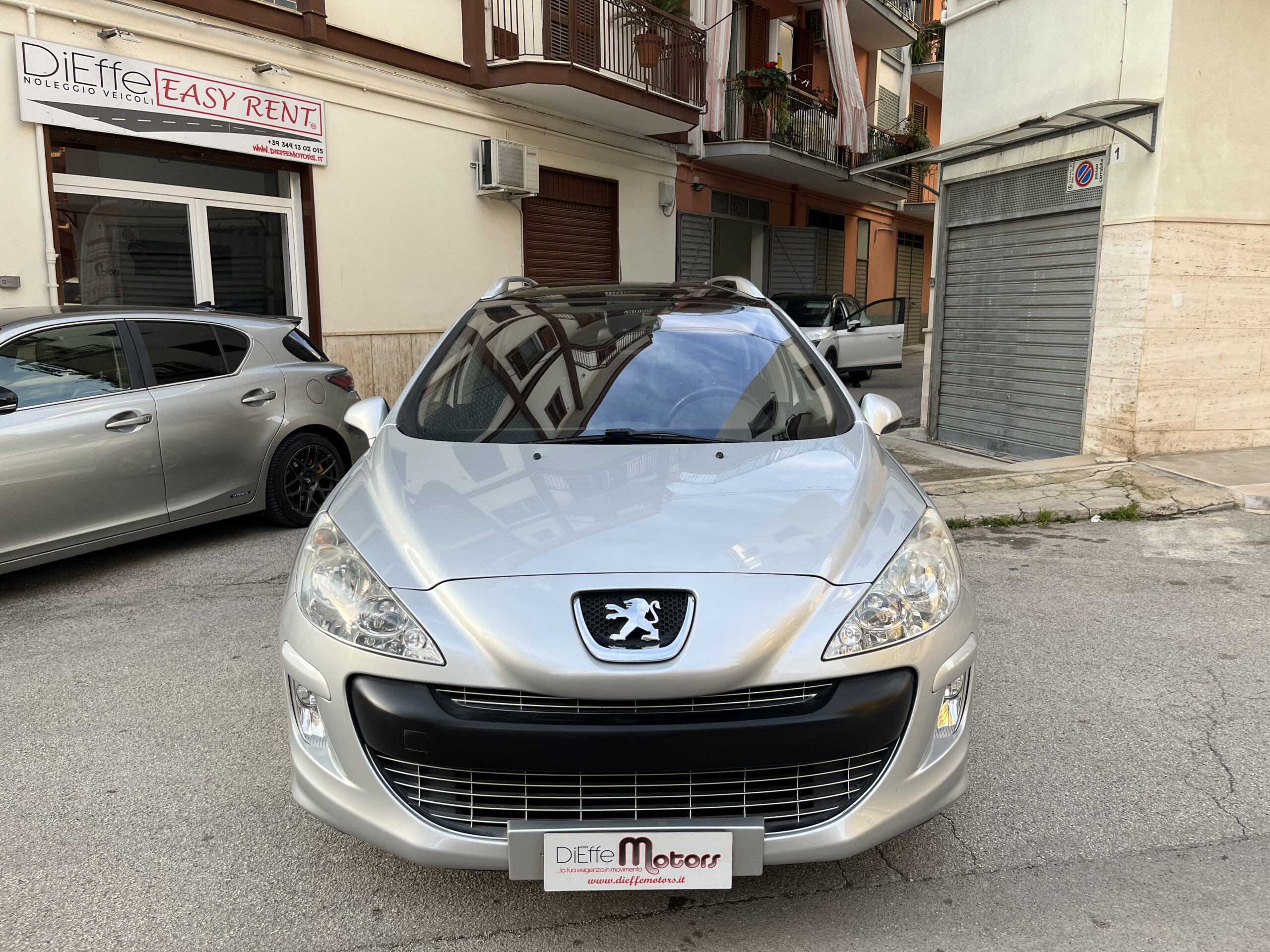 PEUGEOT 308 1.6 HDI 110CV SW CIEL TECNO - immagine 18