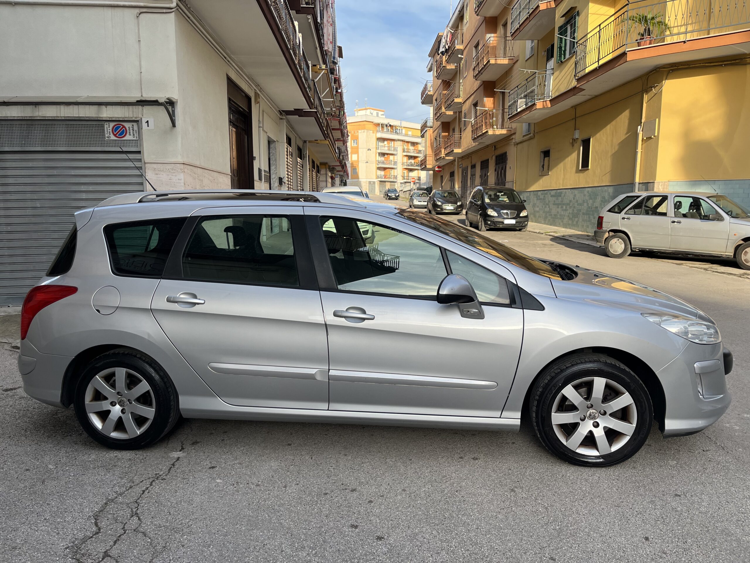PEUGEOT 308 1.6 HDI 110CV SW CIEL TECNO - immagine 2