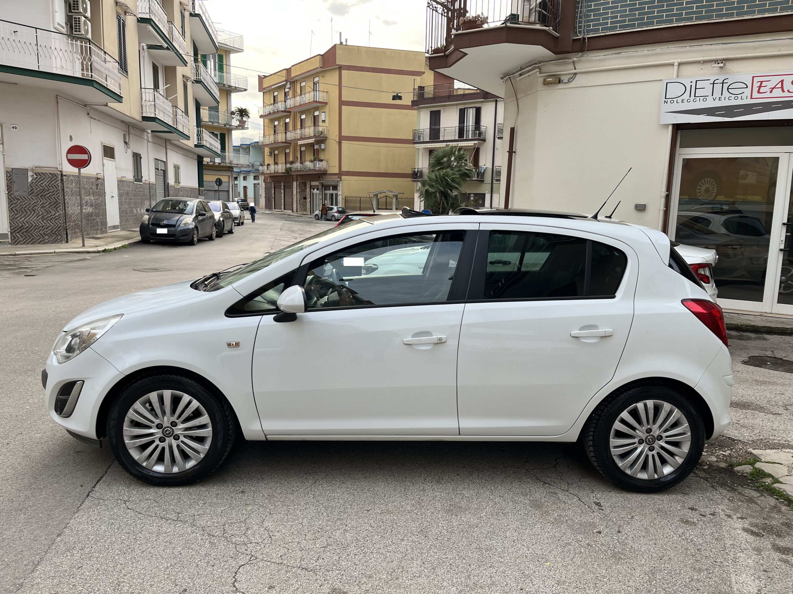 OPEL CORSA 1.2 85CV 5P GPL-TECH EDITION - immagine 6