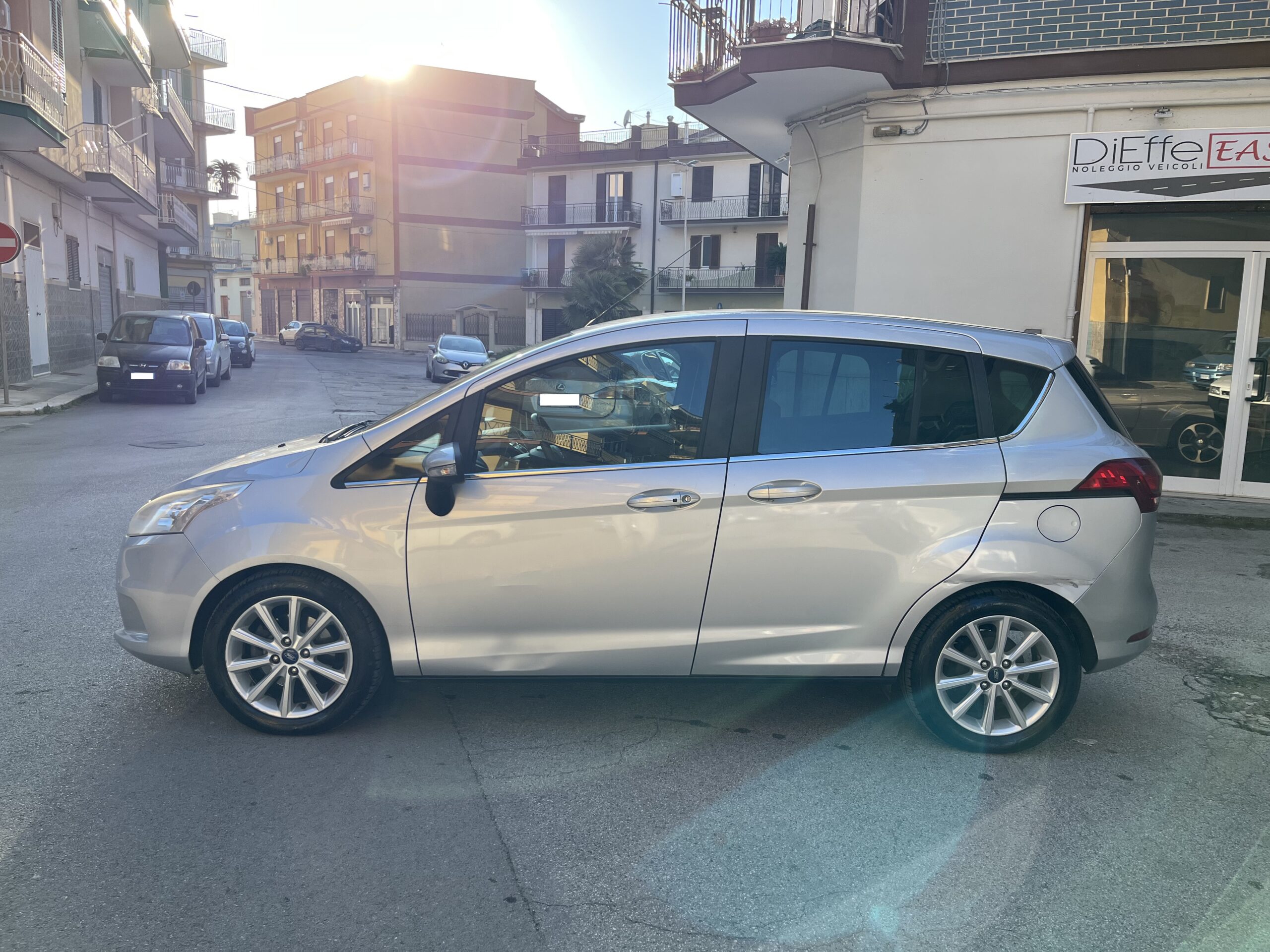 FORD B-MAX 1.5 TDCI 75CV TITANIUM - immagine 5