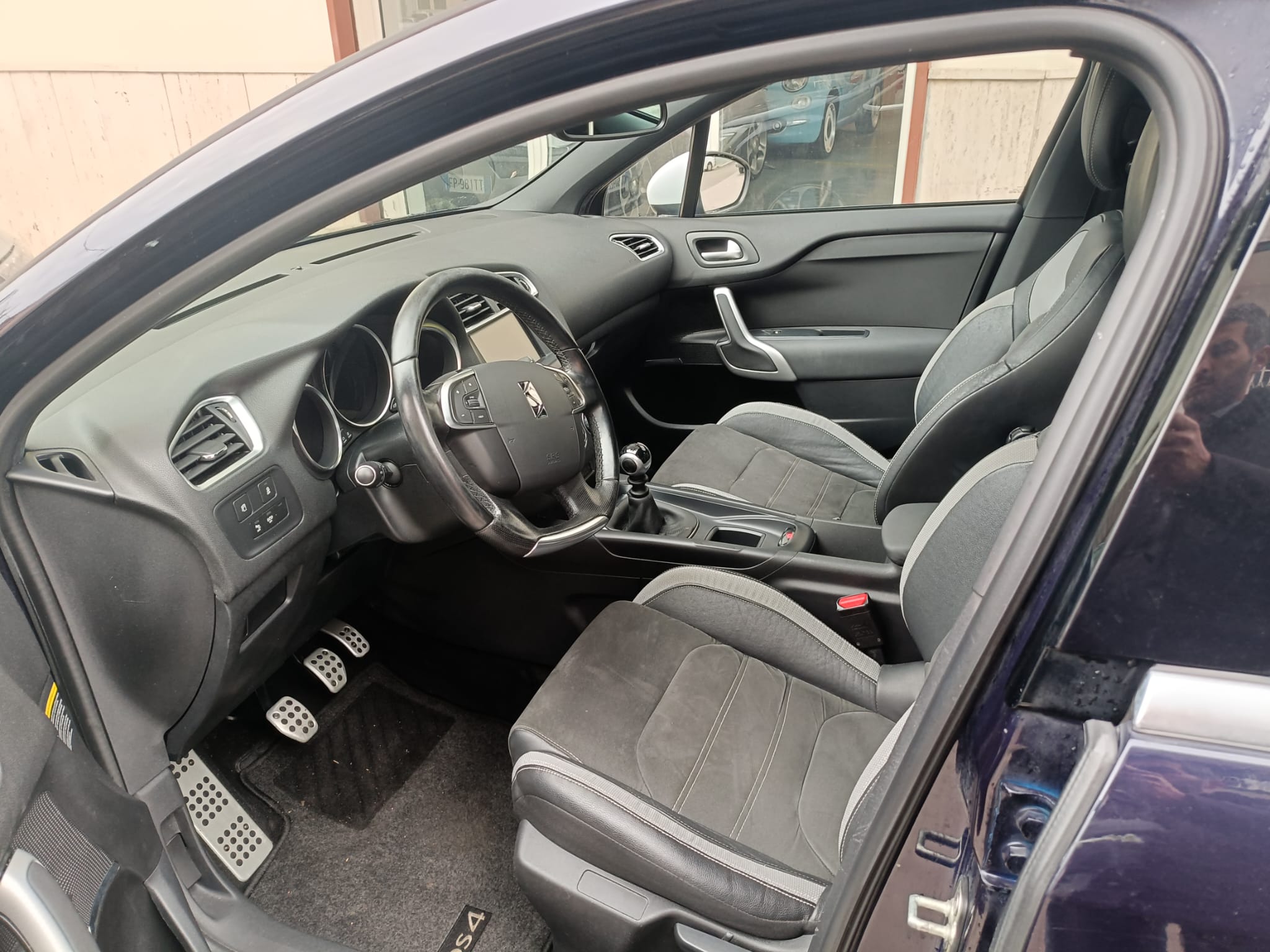 DS4 BLUEHDI 120 S&S SO CHIC - immagine 9