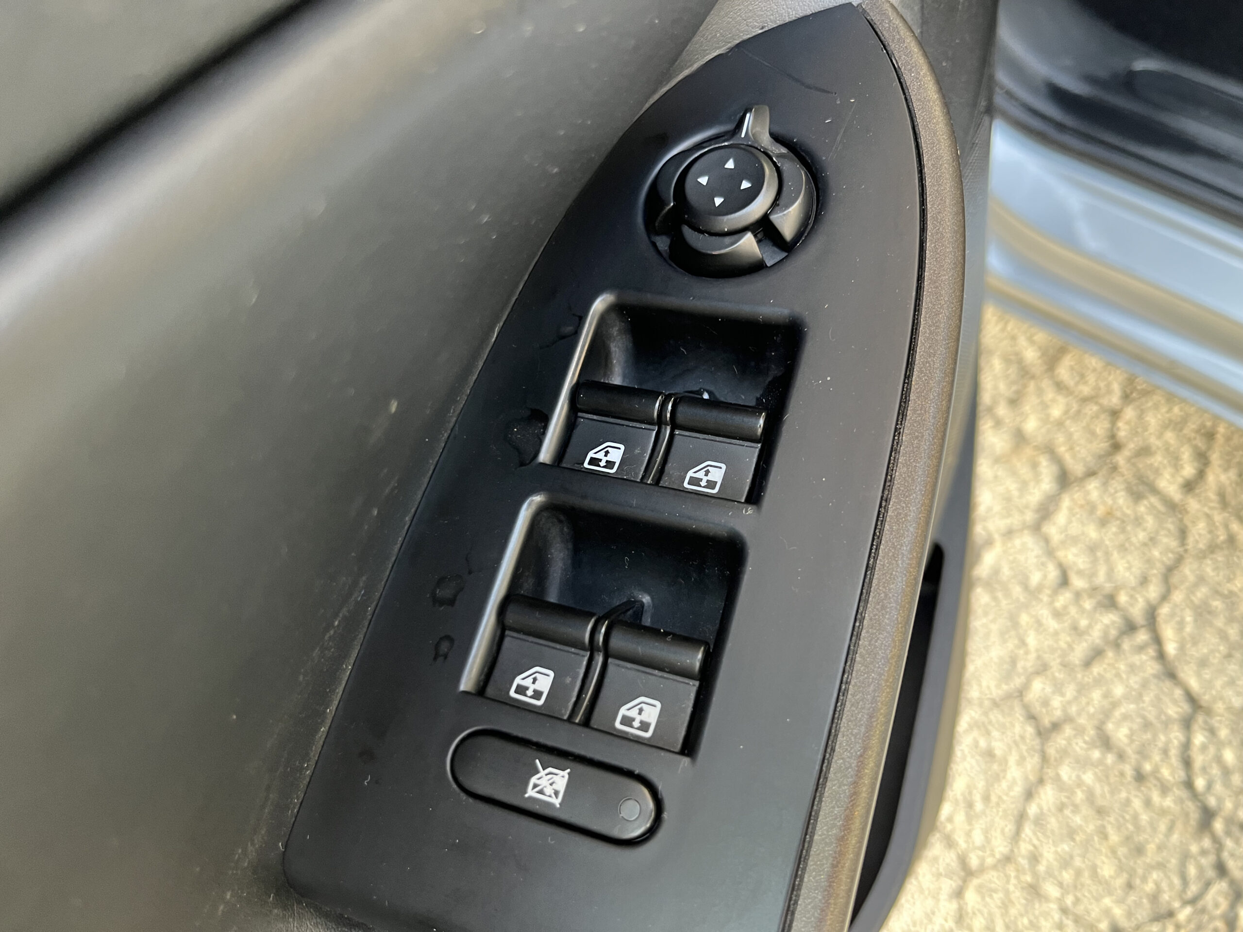 ALFA ROMEO GIULIETTA 1.6 JTDM-2 105CV DISTINCTIVE - immagine 15