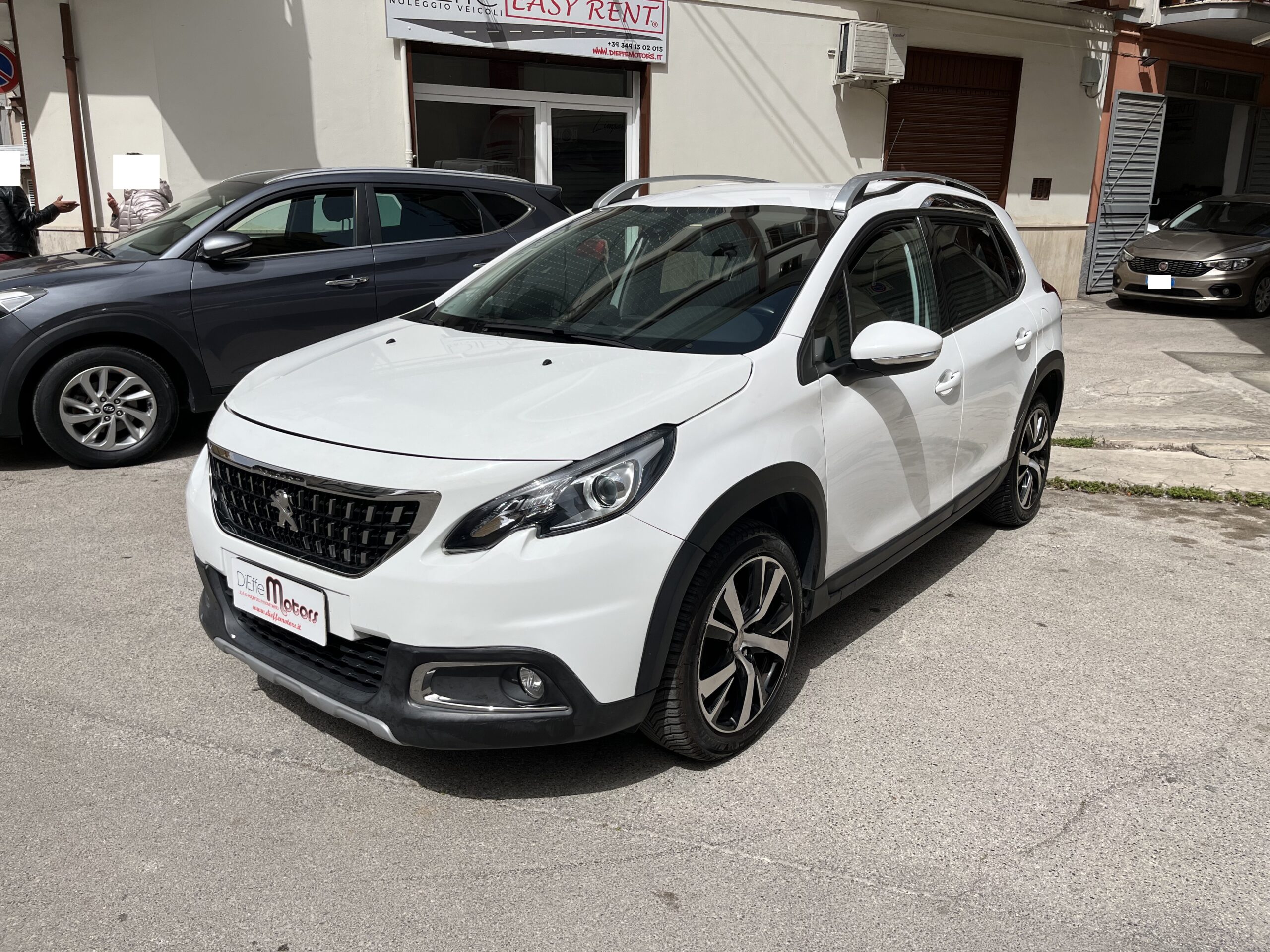 PEUGEOT 2008 1.6 BLUE HDI 100CV ALLURE