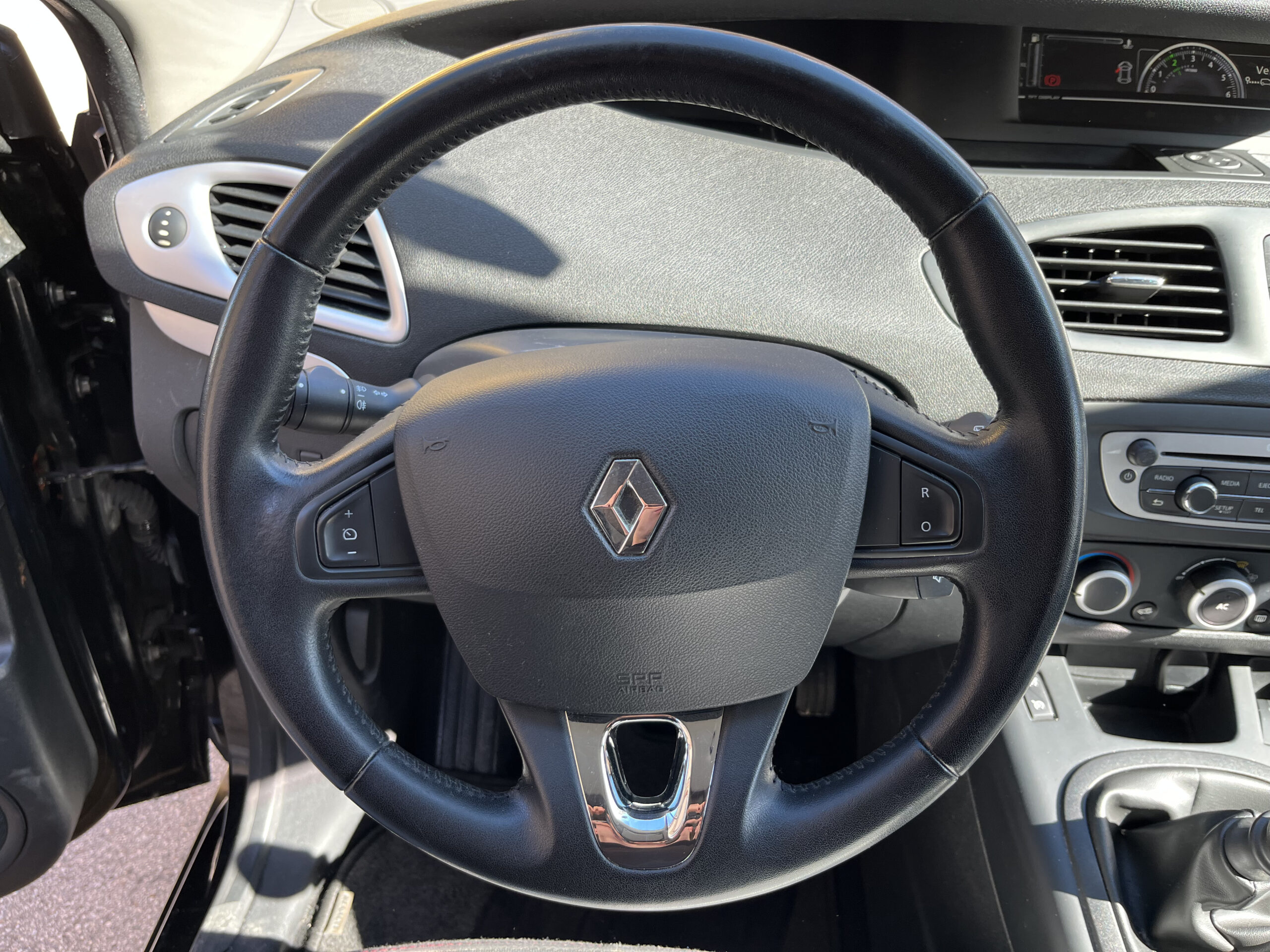 RENAULT SCENIC X-MOD 1.5 DCI 110CV ATTRACTIVE - immagine 13