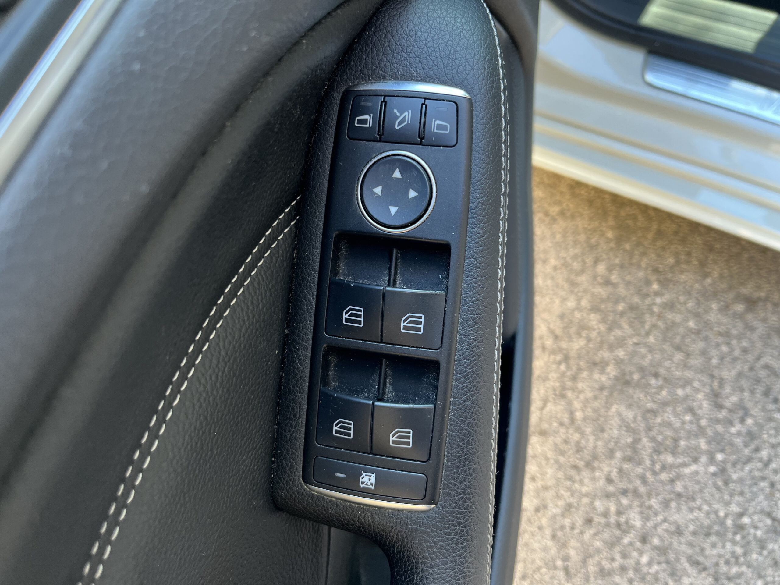 MERCEDES-BENZ CLASSE B 200 CDI PREMIUM - immagine 15