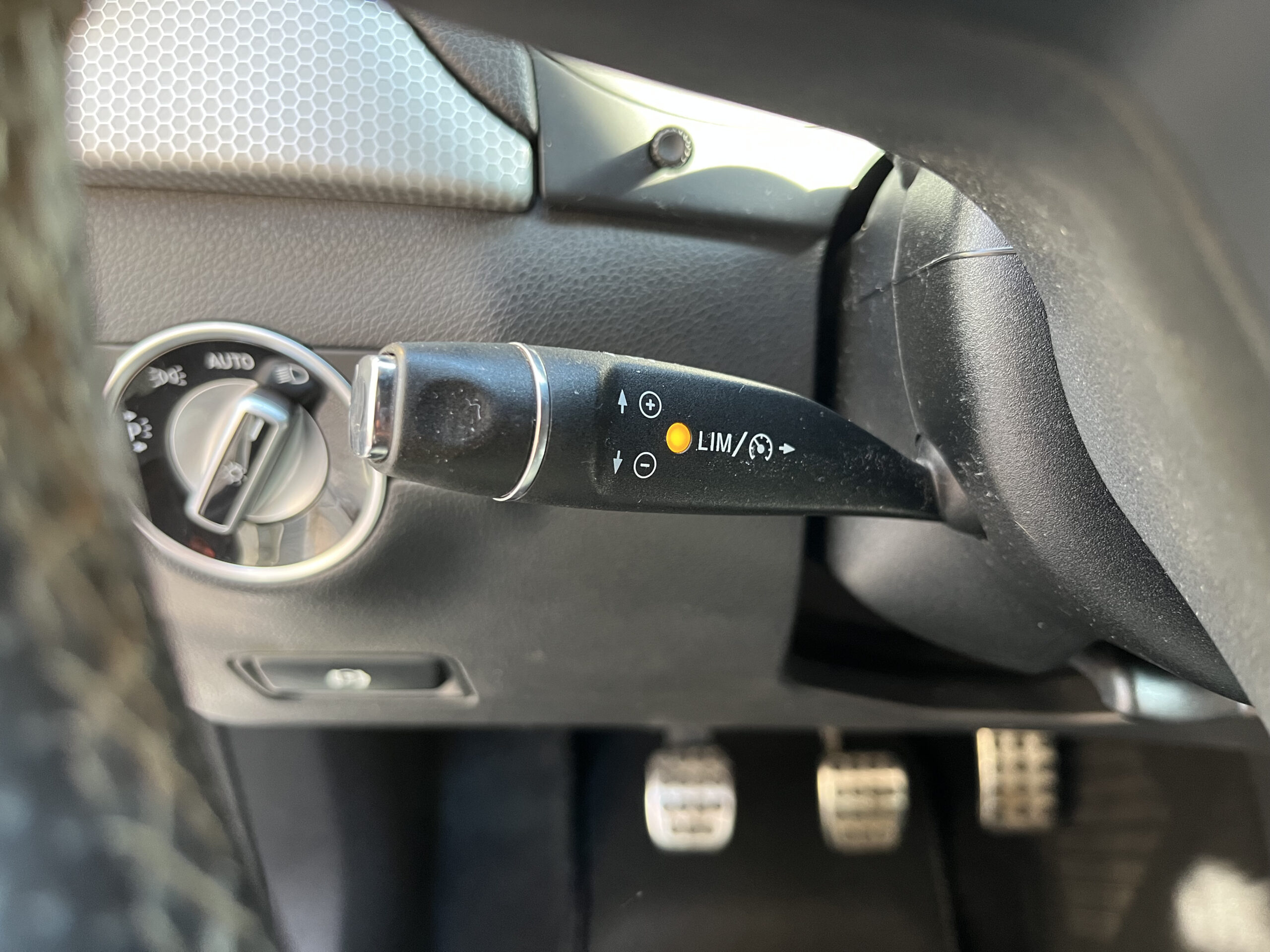 MERCEDES-BENZ CLASSE B 200 CDI PREMIUM - immagine 17