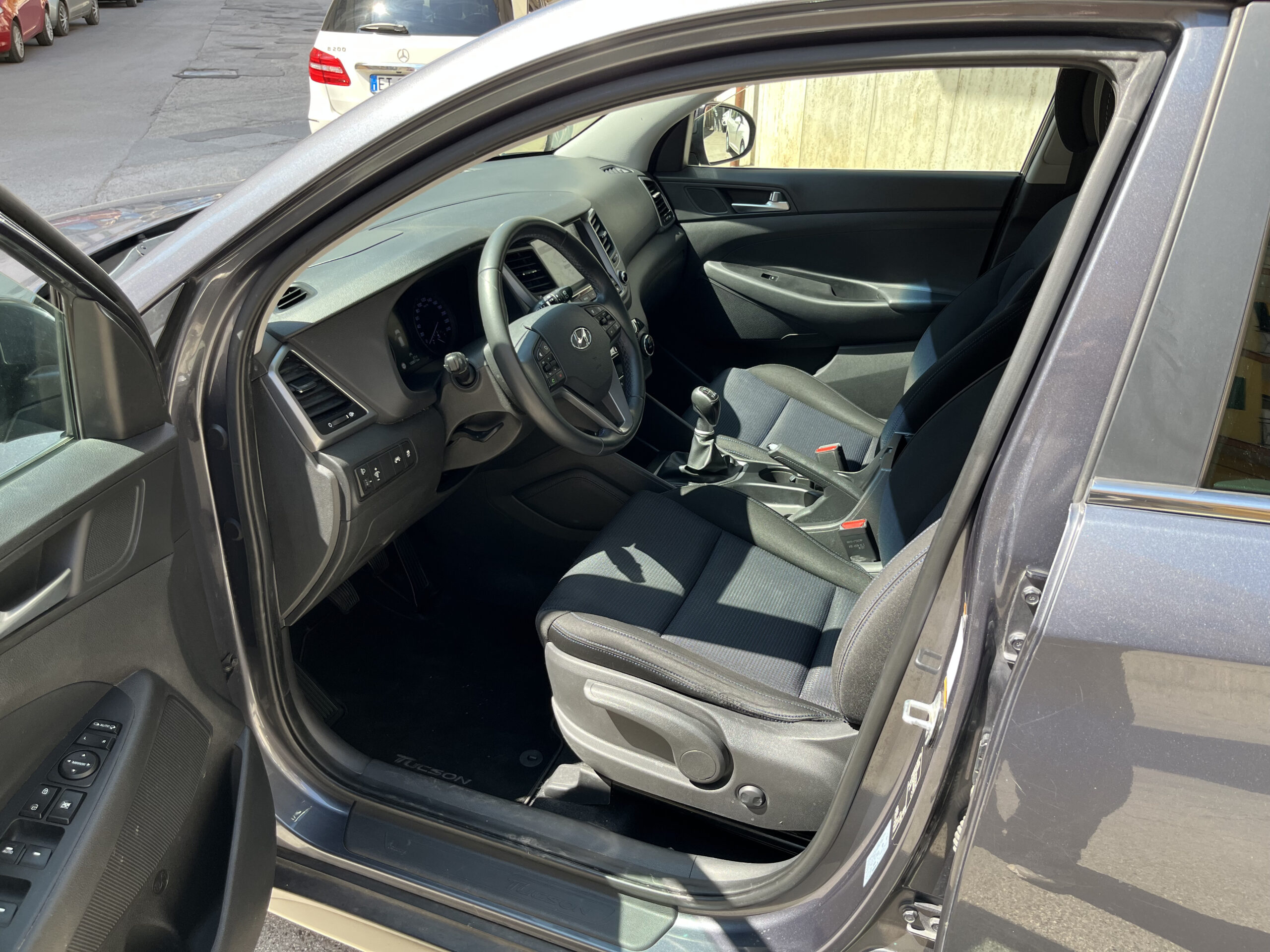 HYUDAI TUCSON 1.7 CRDI XPOSSIBLE - immagine 9