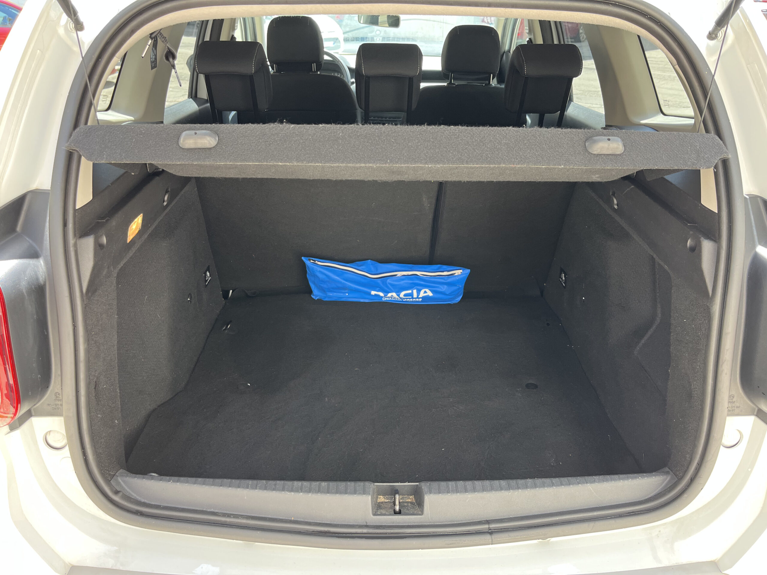 DACIA DUSTER 1.6 SCE GPL 4x2 PRESTIGE - immagine 11