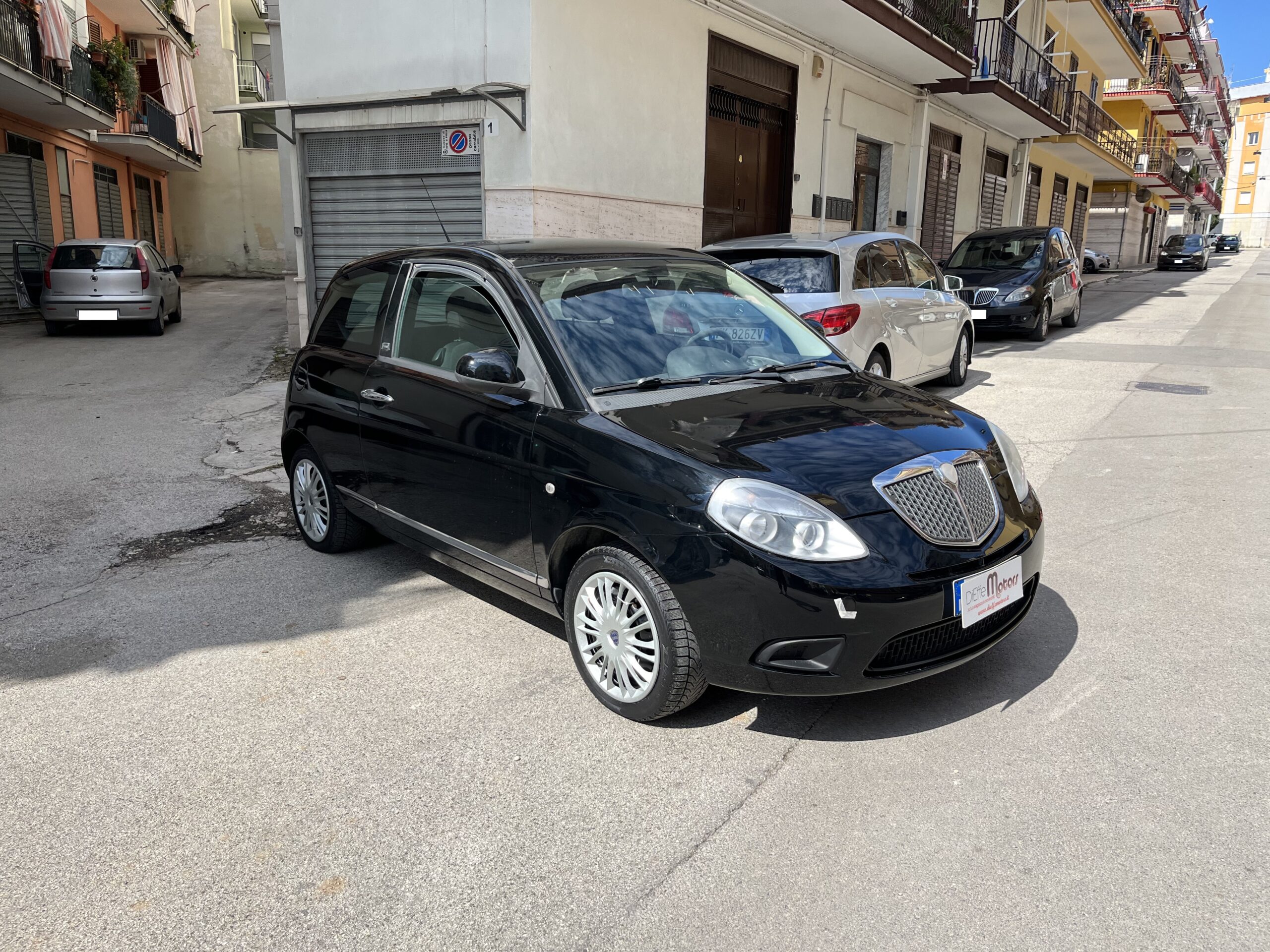 LANCIA YPSILON 1.2 69 CV DIVA - immagine 3