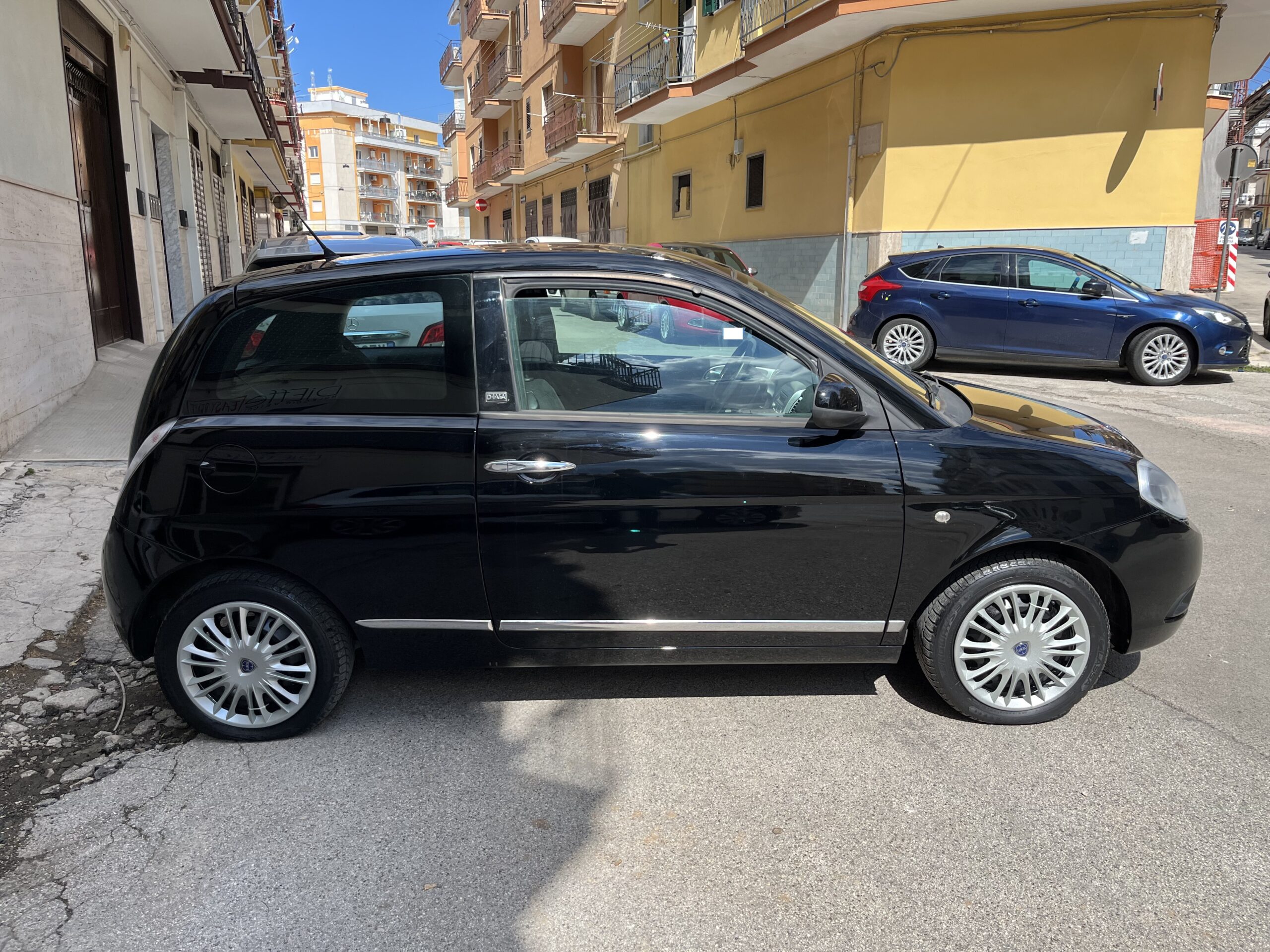 LANCIA YPSILON 1.2 69 CV DIVA - immagine 4