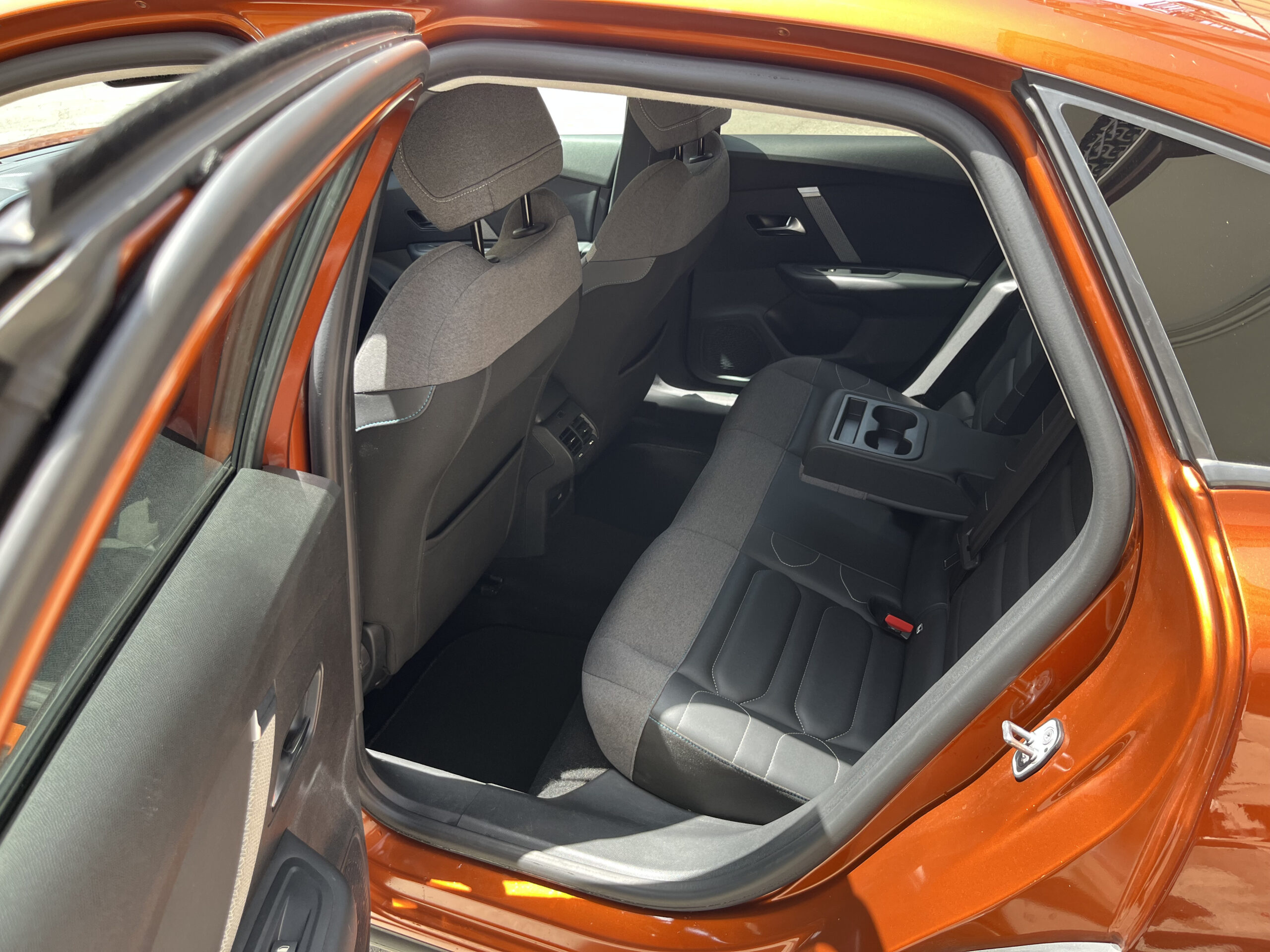CITROEN C4 BLUEHDI 130 S&S EAT8 SHINE - immagine 10
