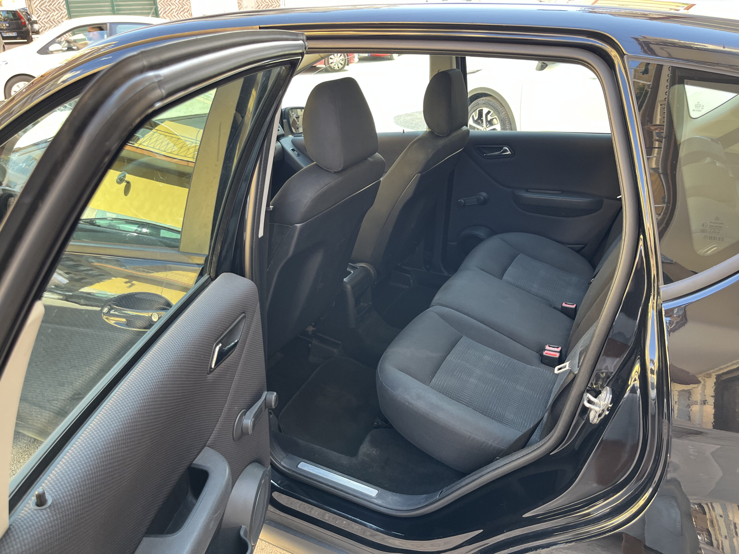 MERCEDES-BENZ CLASSE A 180 CDI EXECUTIVE - immagine 10
