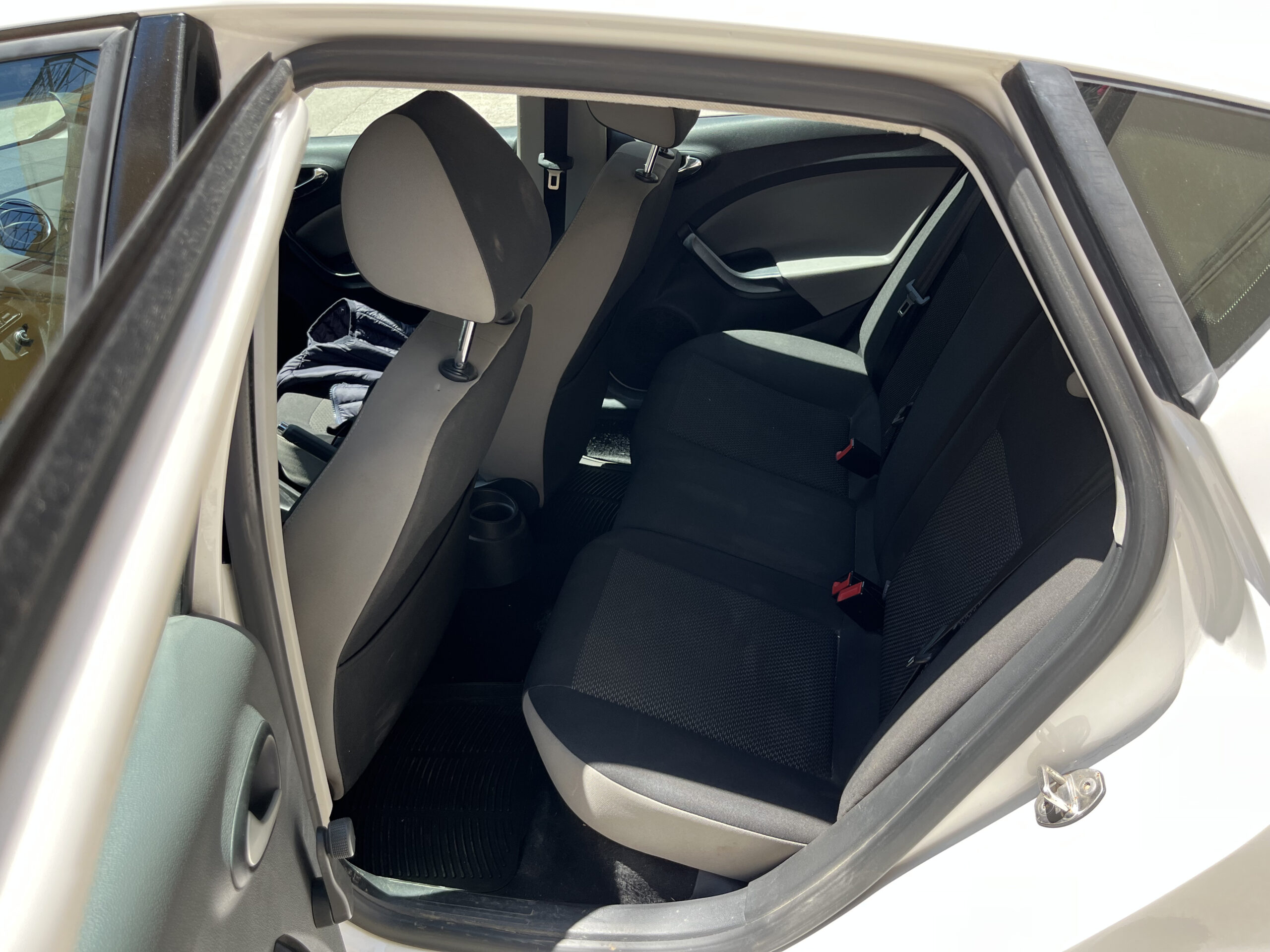 SEAT IBIZA 1.4 TDI 75 CV CR 5P. STYLE - immagine 10