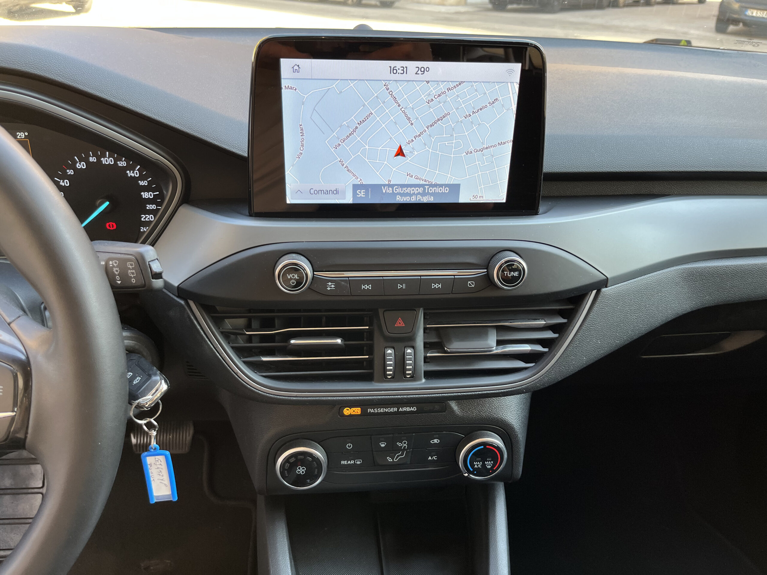 FORD FOCUS 1.5 ECOBLUE 120 CV AUTOMATICO 5P. BUSINESS - immagine 12