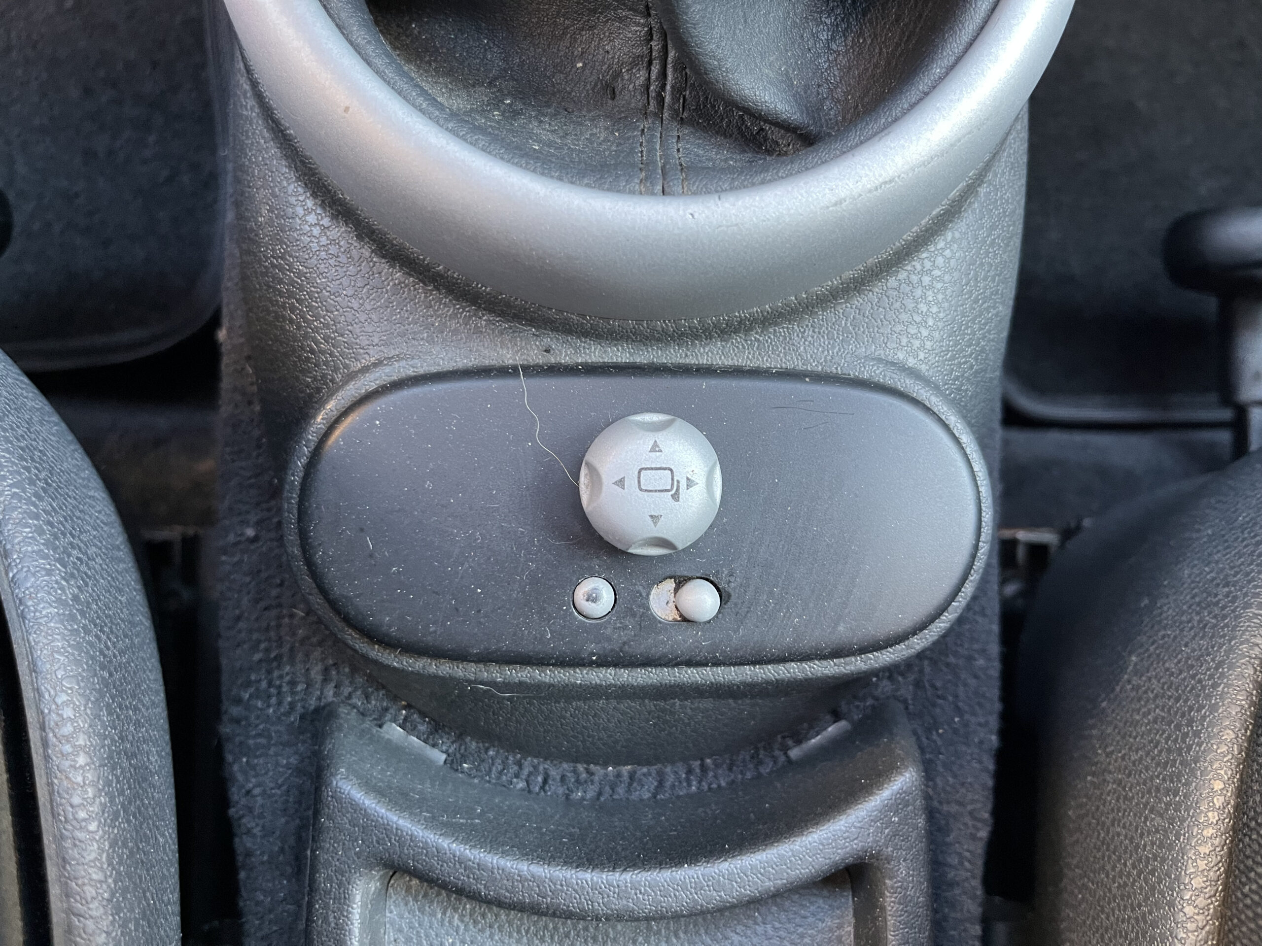 MINI MINI 1.6 16 V COOPER CABRIO - immagine 14