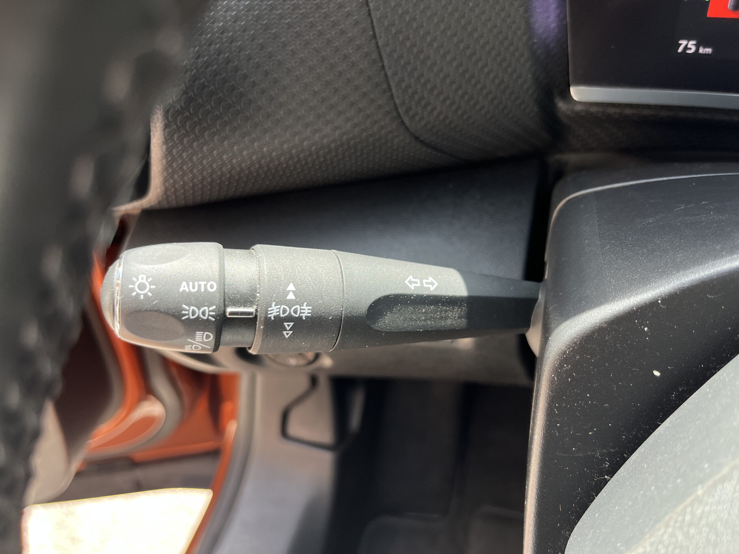 CITROEN C4 BLUEHDI 130 S&S EAT8 SHINE - immagine 16