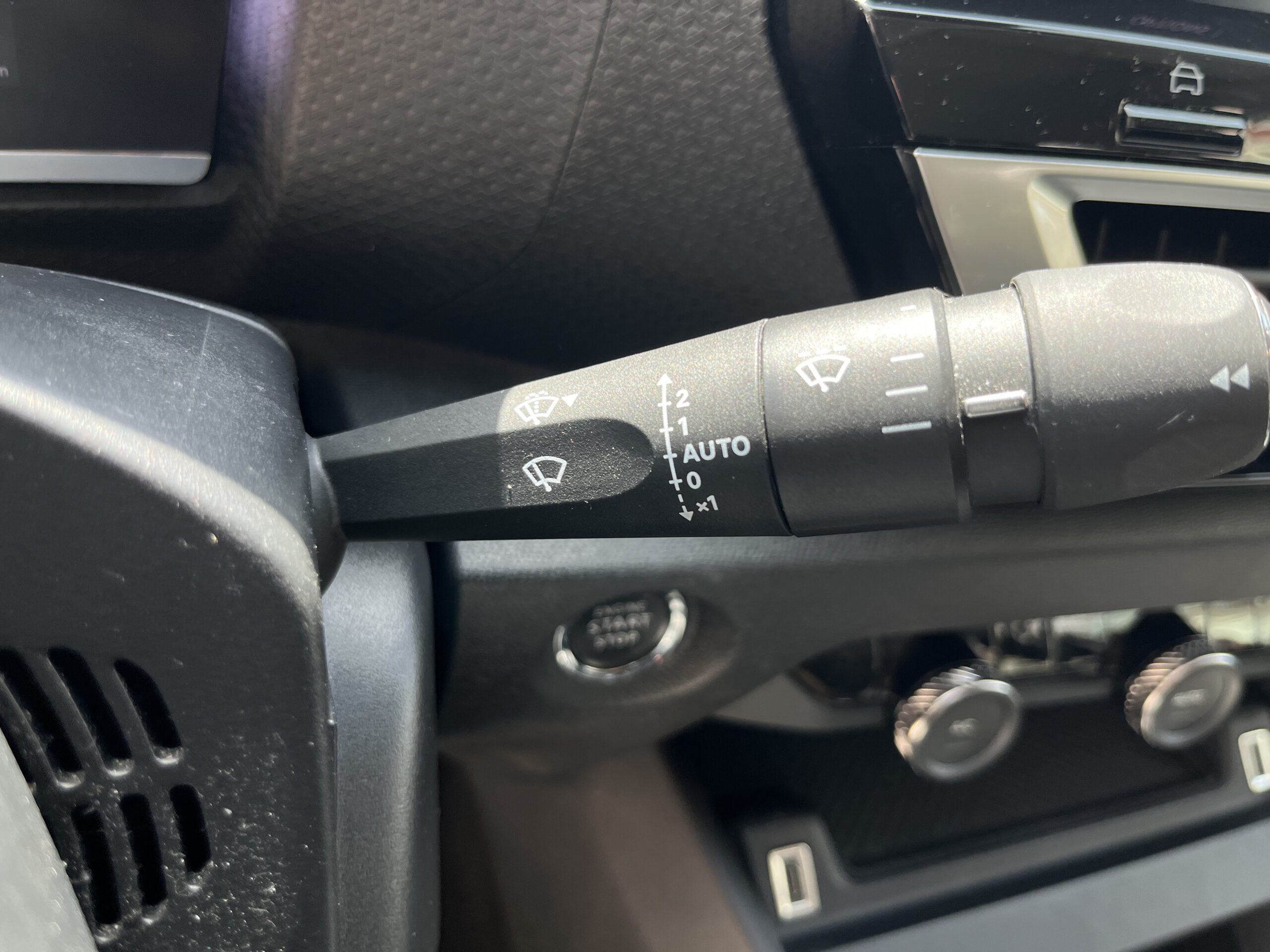 CITROEN C4 BLUEHDI 130 S&S EAT8 SHINE - immagine 17