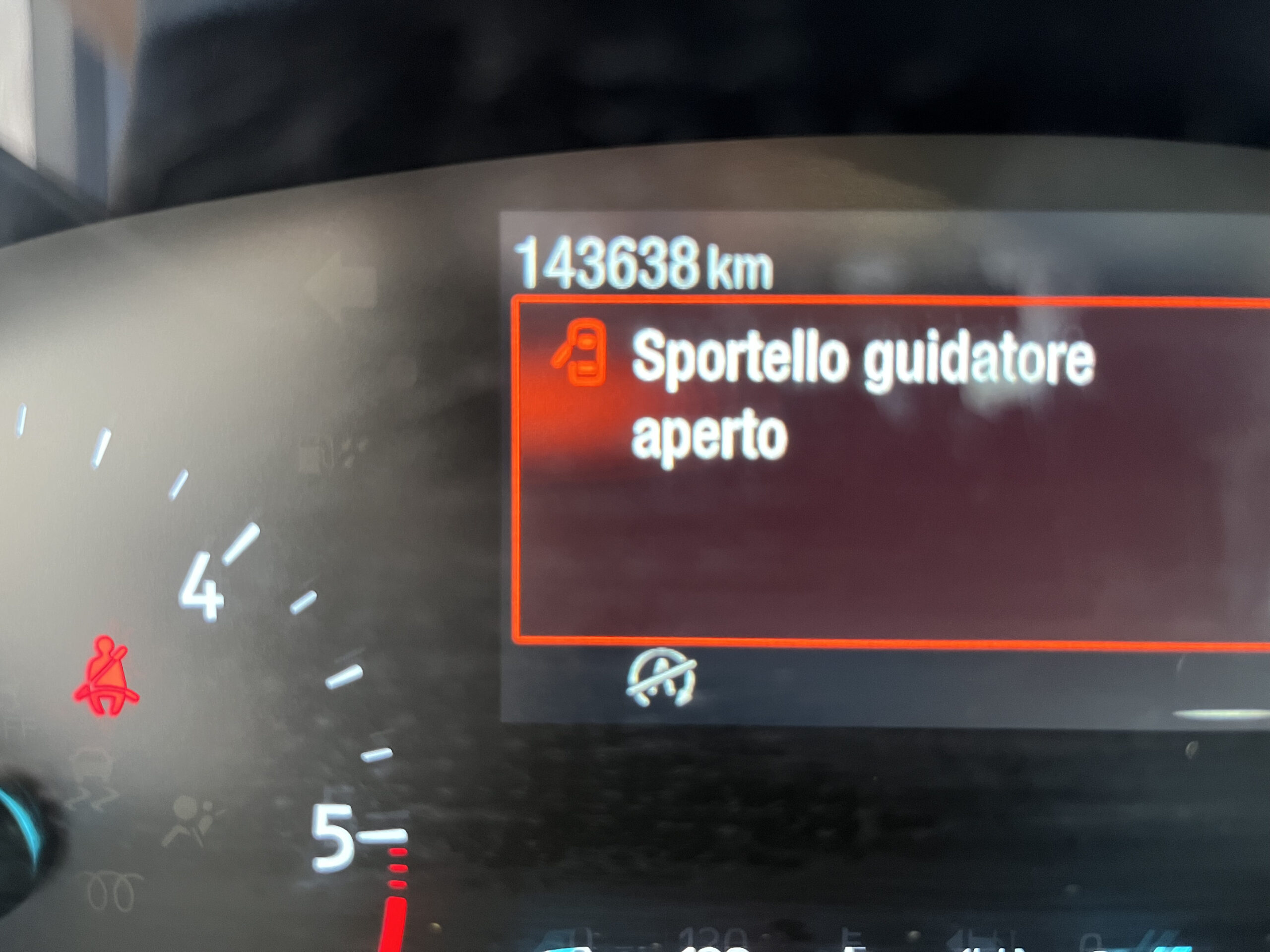 FORD FOCUS 1.5 ECOBLUE 120 CV AUTOMATICO 5P. BUSINESS - immagine 23
