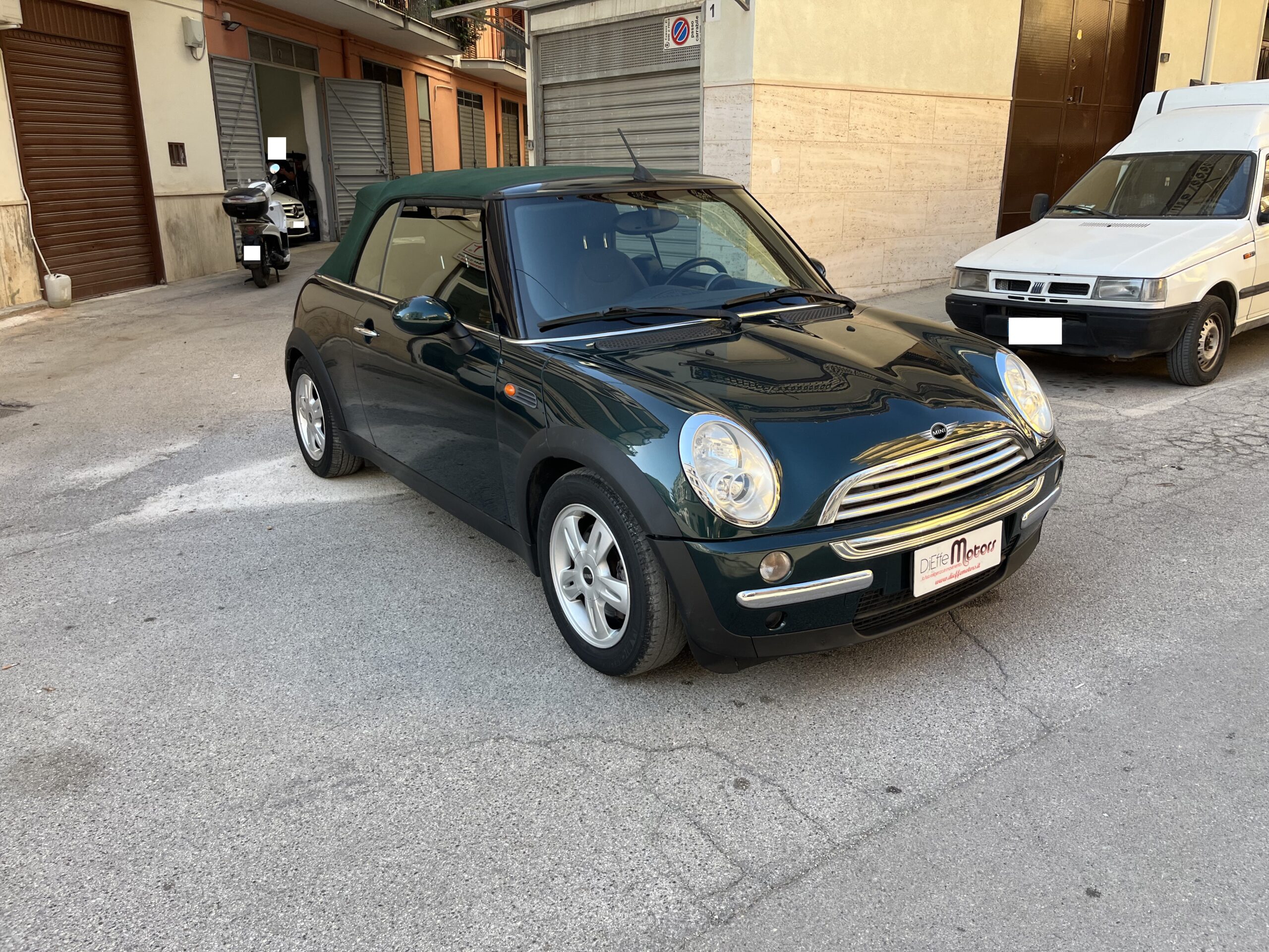 MINI MINI 1.6 16 V COOPER CABRIO - immagine 3