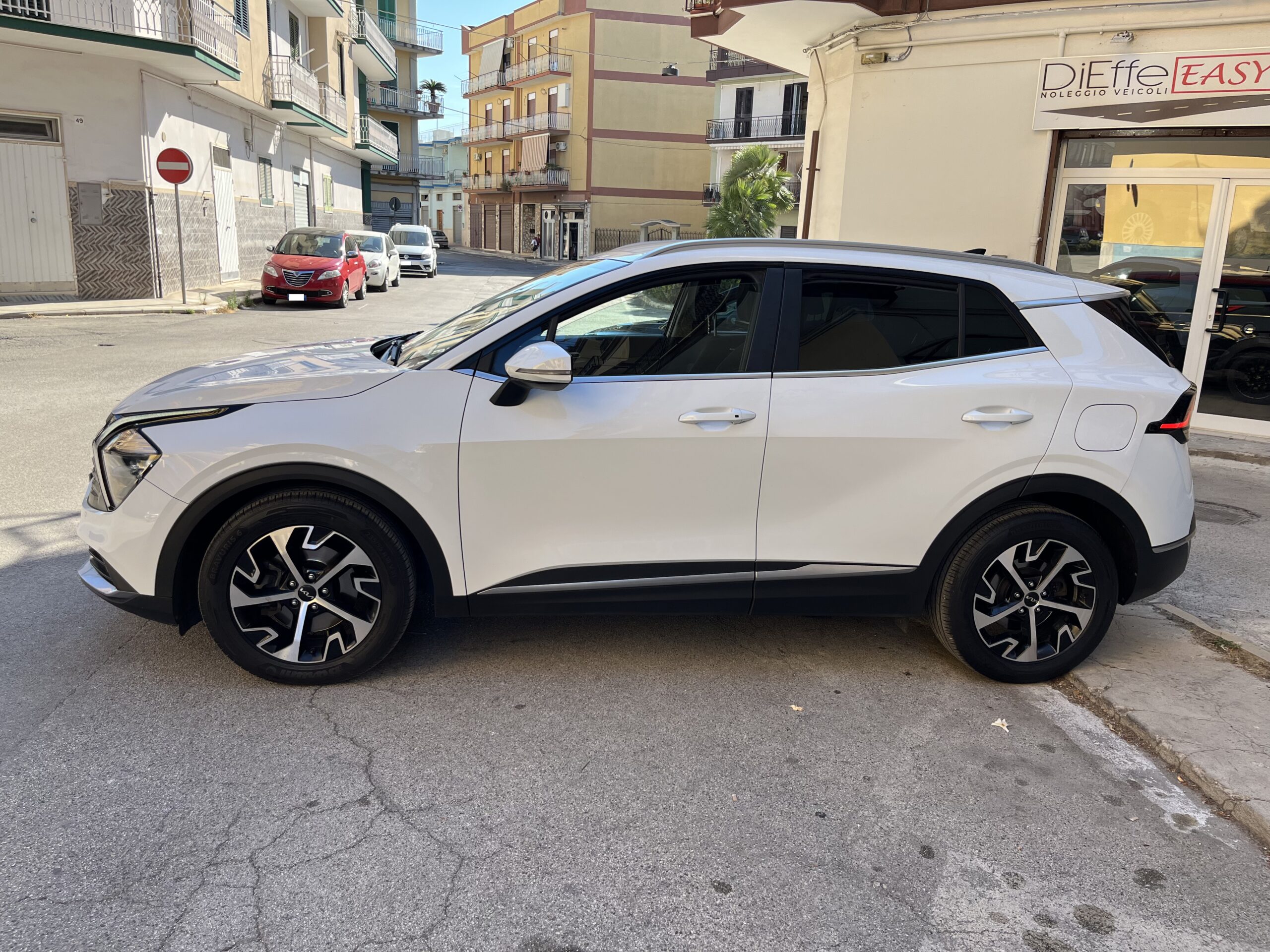 KIA SPORTAGE 1.6 CRDI MHEV STYLE DCT - immagine 5