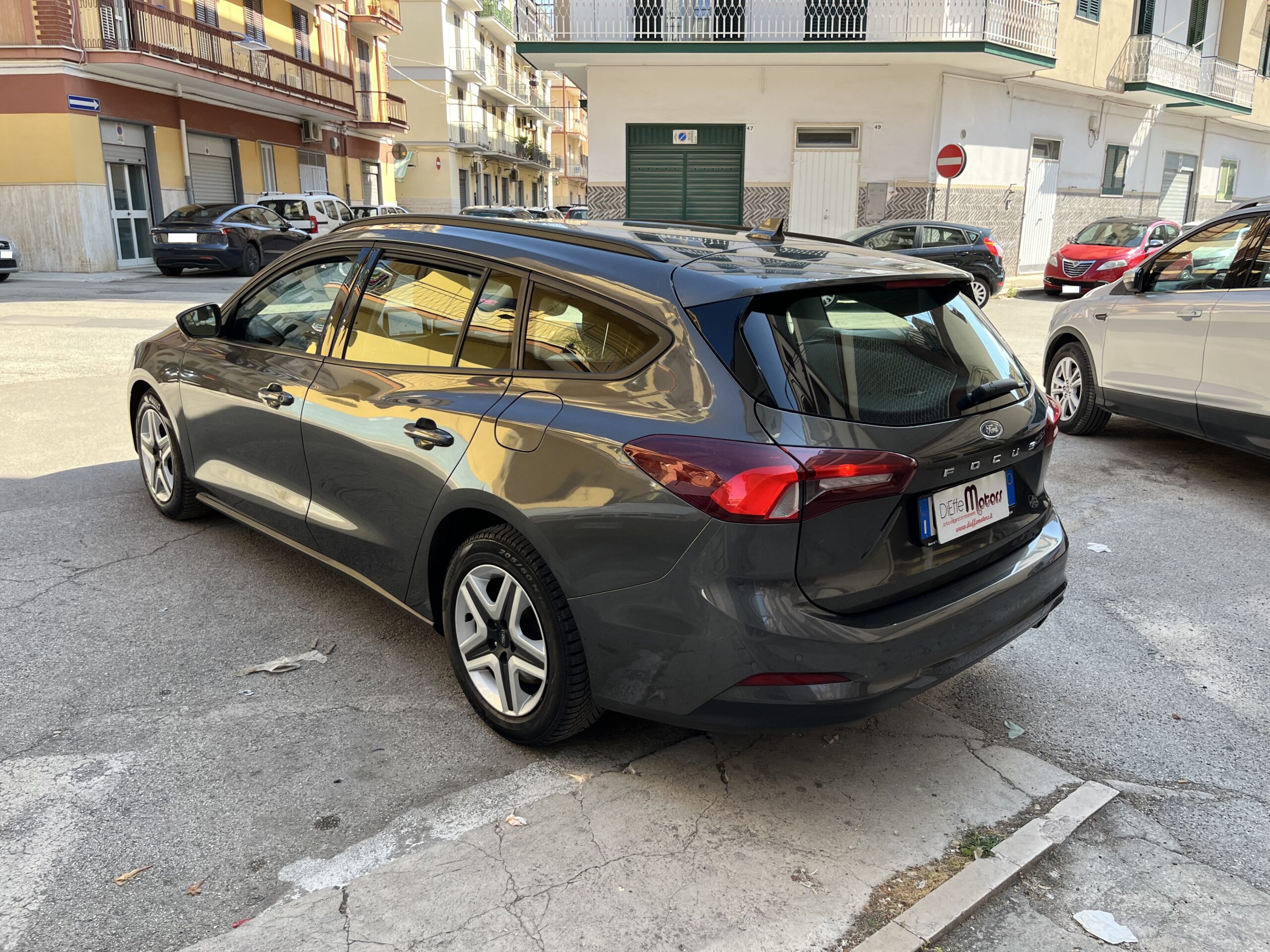 FORD FOCUS 1.5 ECOBLUE 120 CV AUTOMATICO 5P. BUSINESS - immagine 6