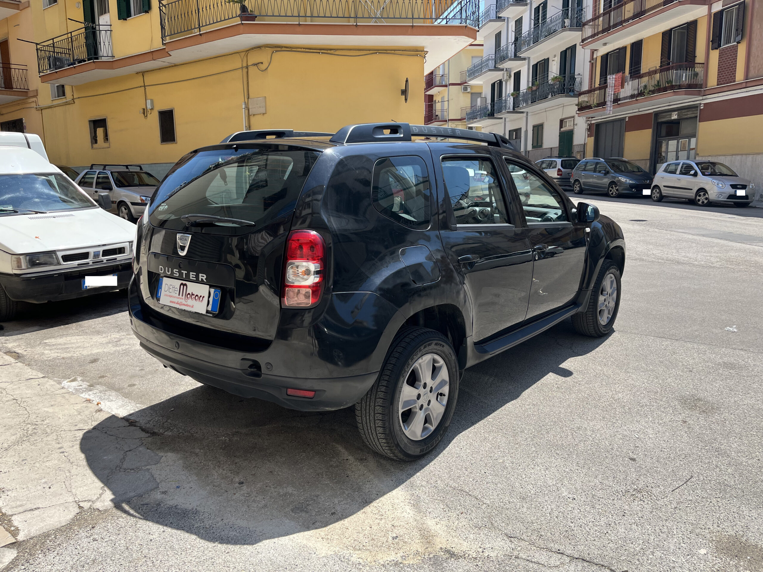 DACIA DUSTER 1.6 105CV 4x2 GPL LAUREATE - immagine 8