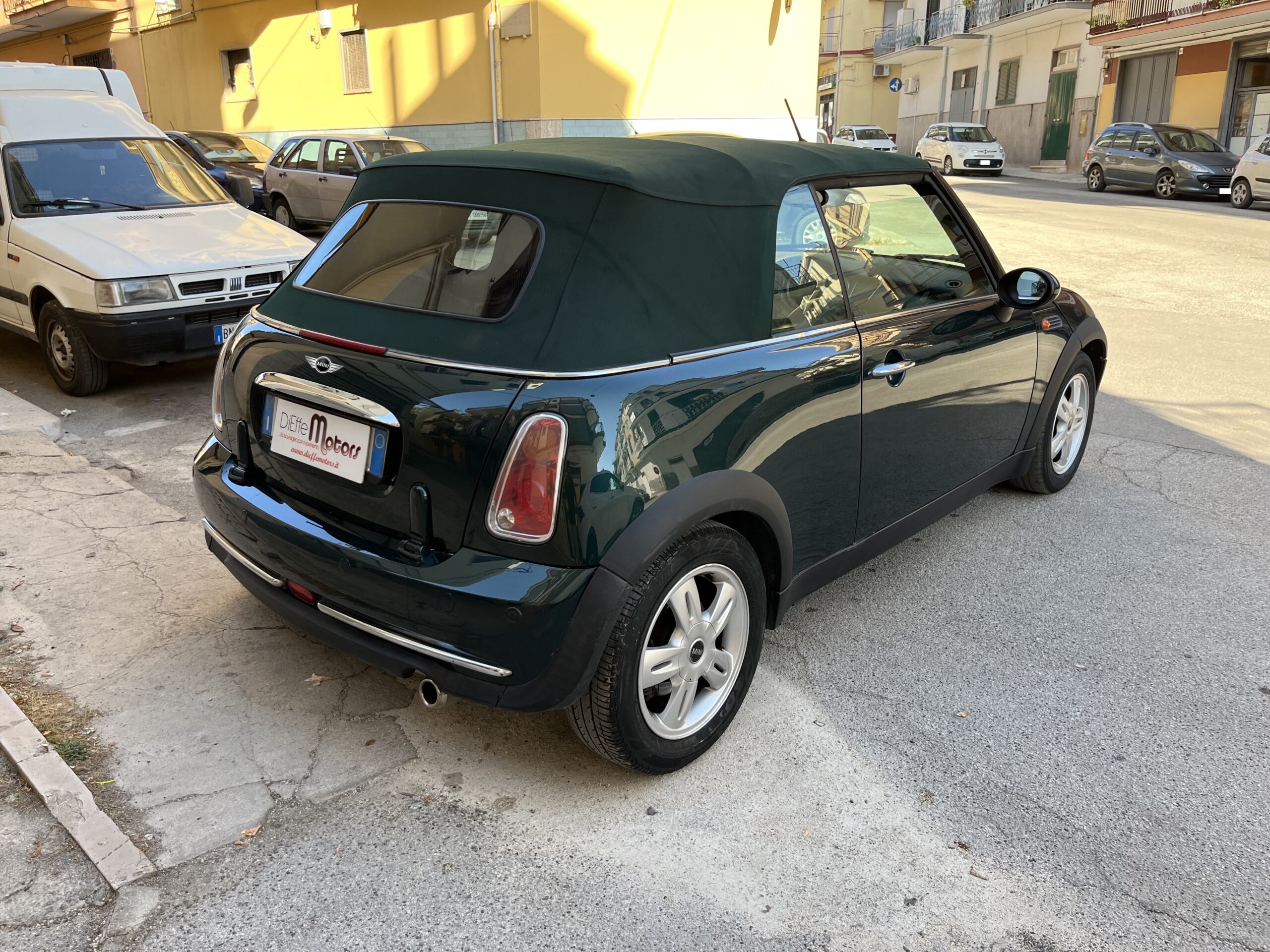 MINI MINI 1.6 16 V COOPER CABRIO - immagine 8