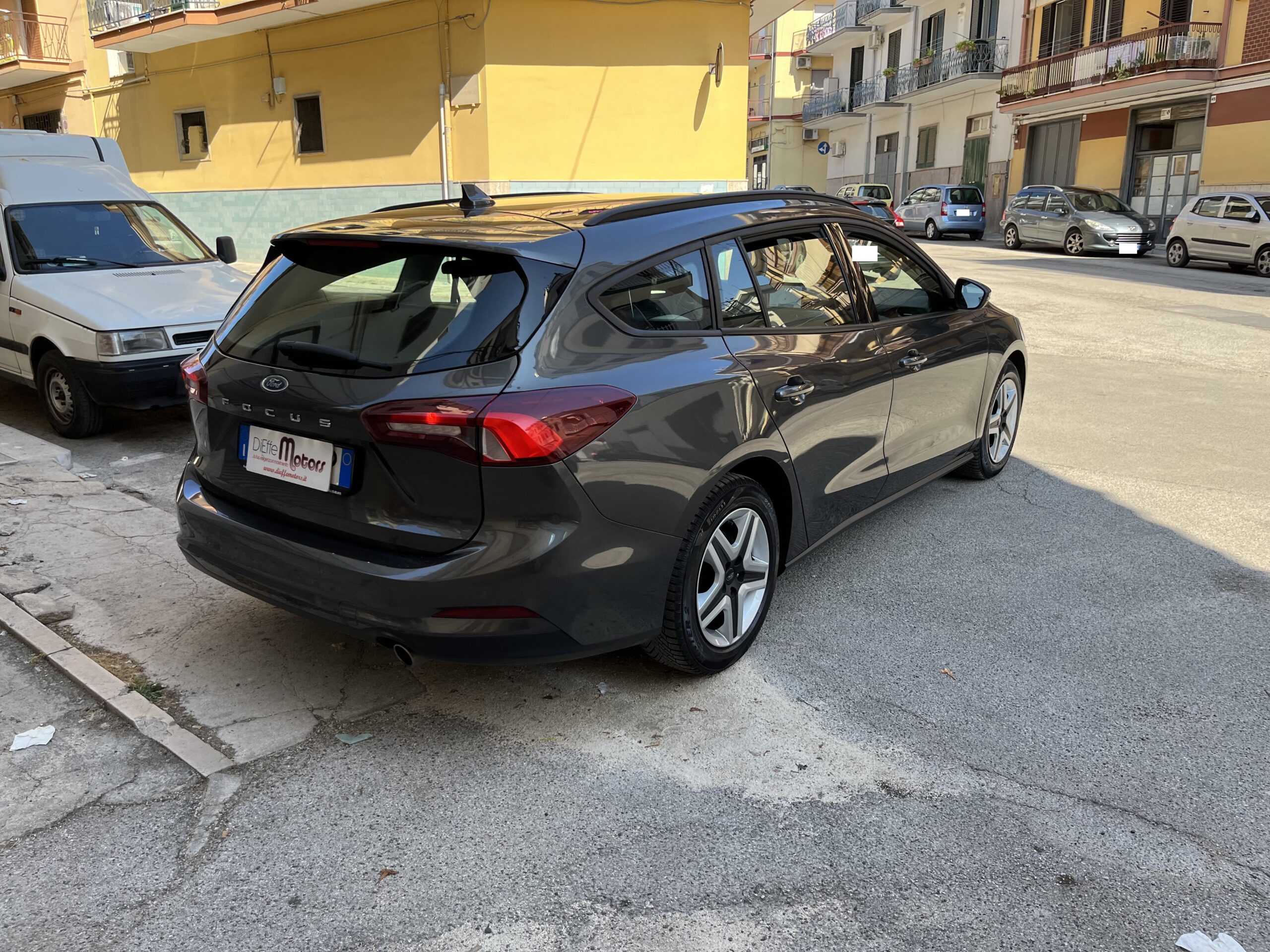 FORD FOCUS 1.5 ECOBLUE 120 CV AUTOMATICO 5P. BUSINESS - immagine 8