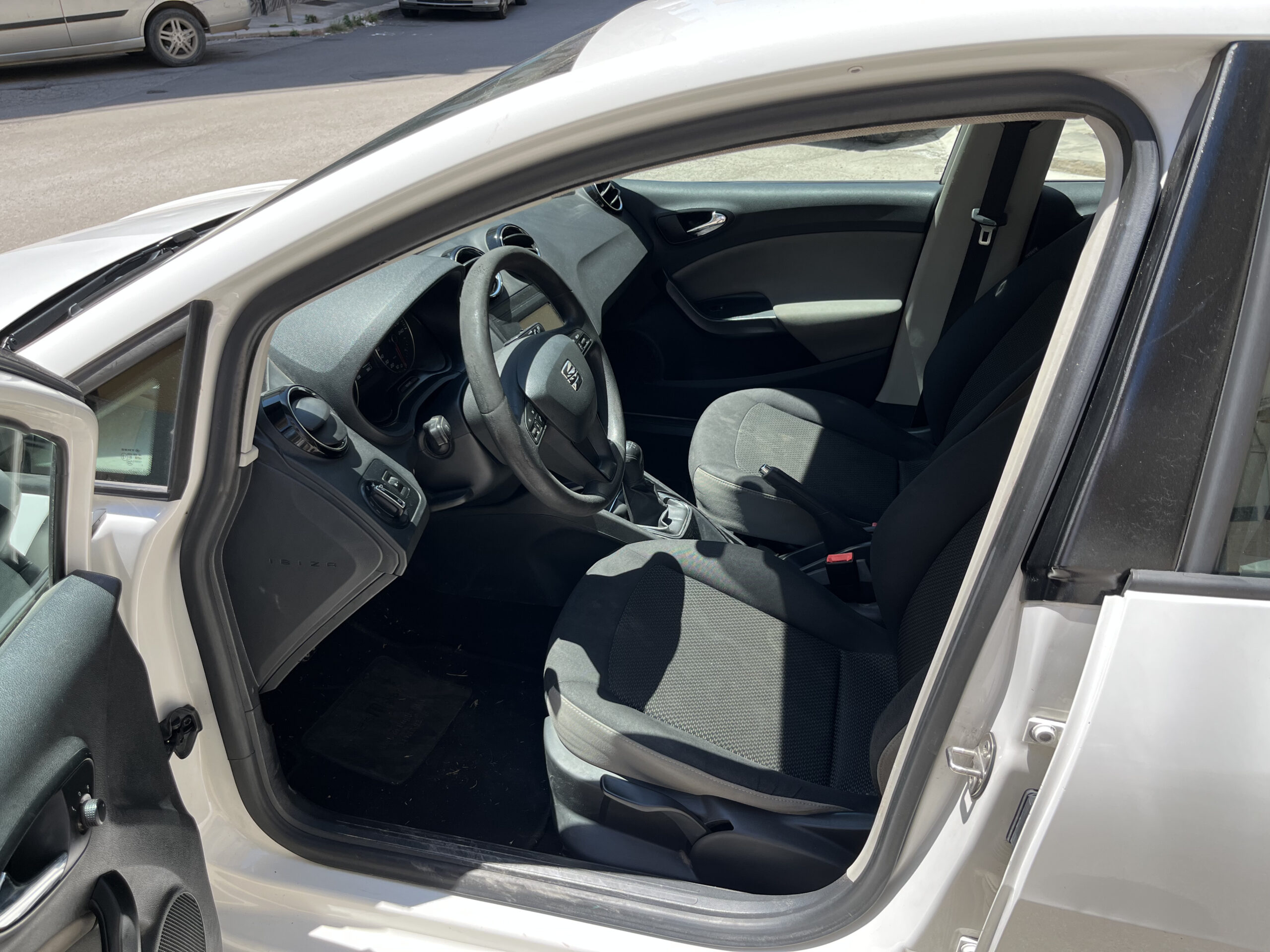 SEAT IBIZA 1.4 TDI 75 CV CR 5P. STYLE - immagine 9