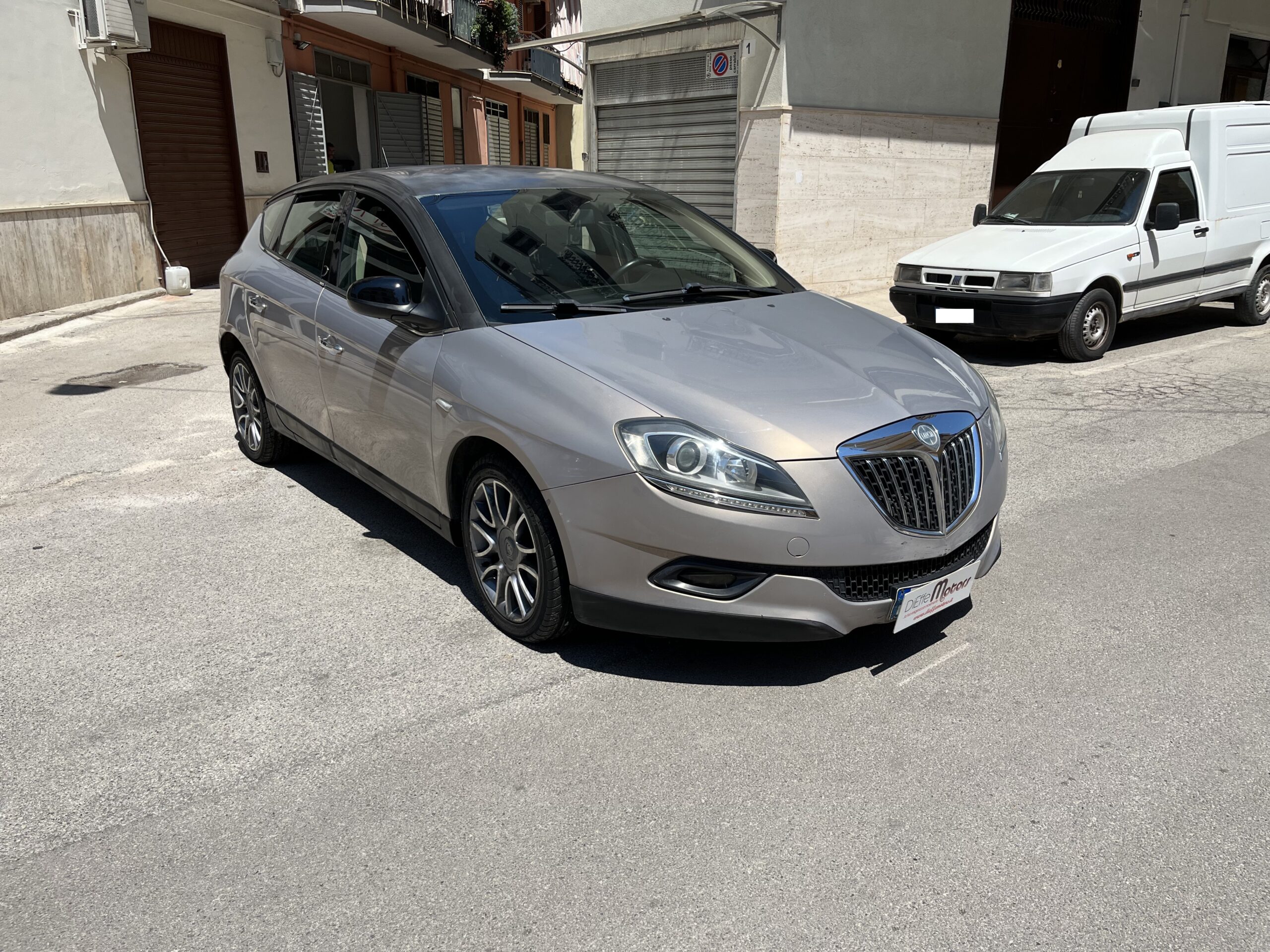 LANCIA DELTA 1.6 MJT DPF ORO - immagine 3