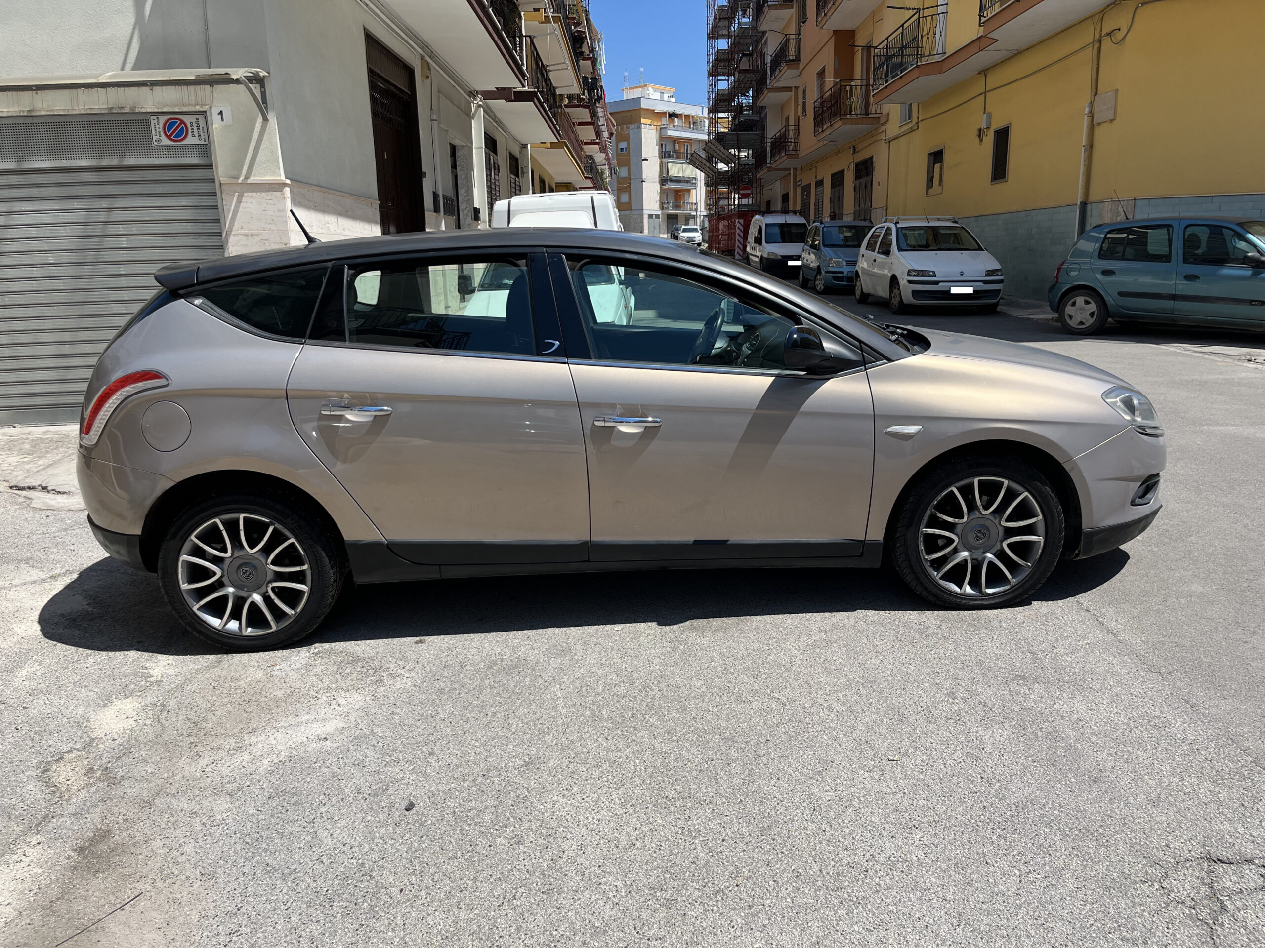 LANCIA DELTA 1.6 MJT DPF ORO - immagine 4