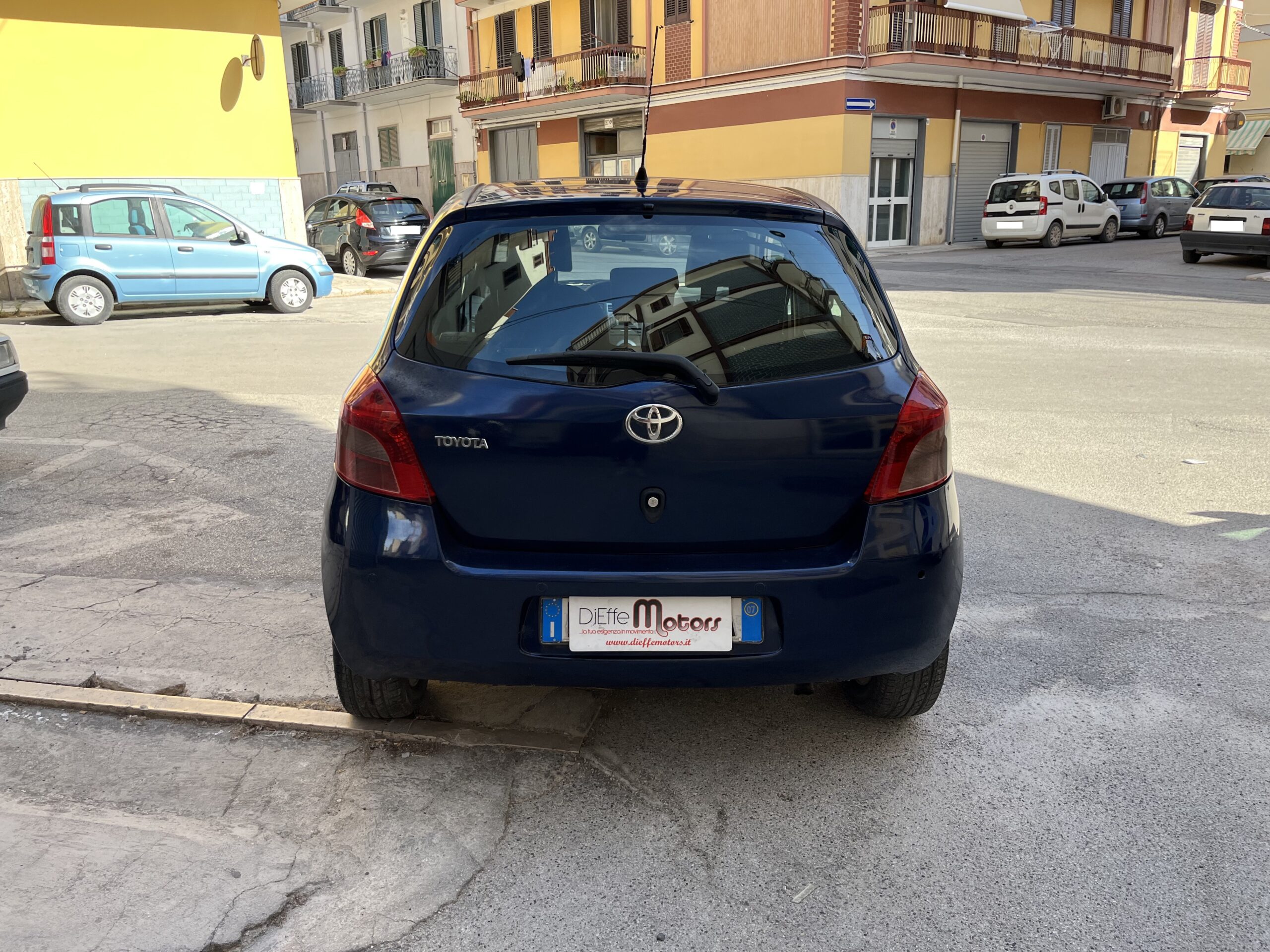 TOYOTA YARIS 1.4D-4D 5 PORTE M-MT SOL - immagine 7