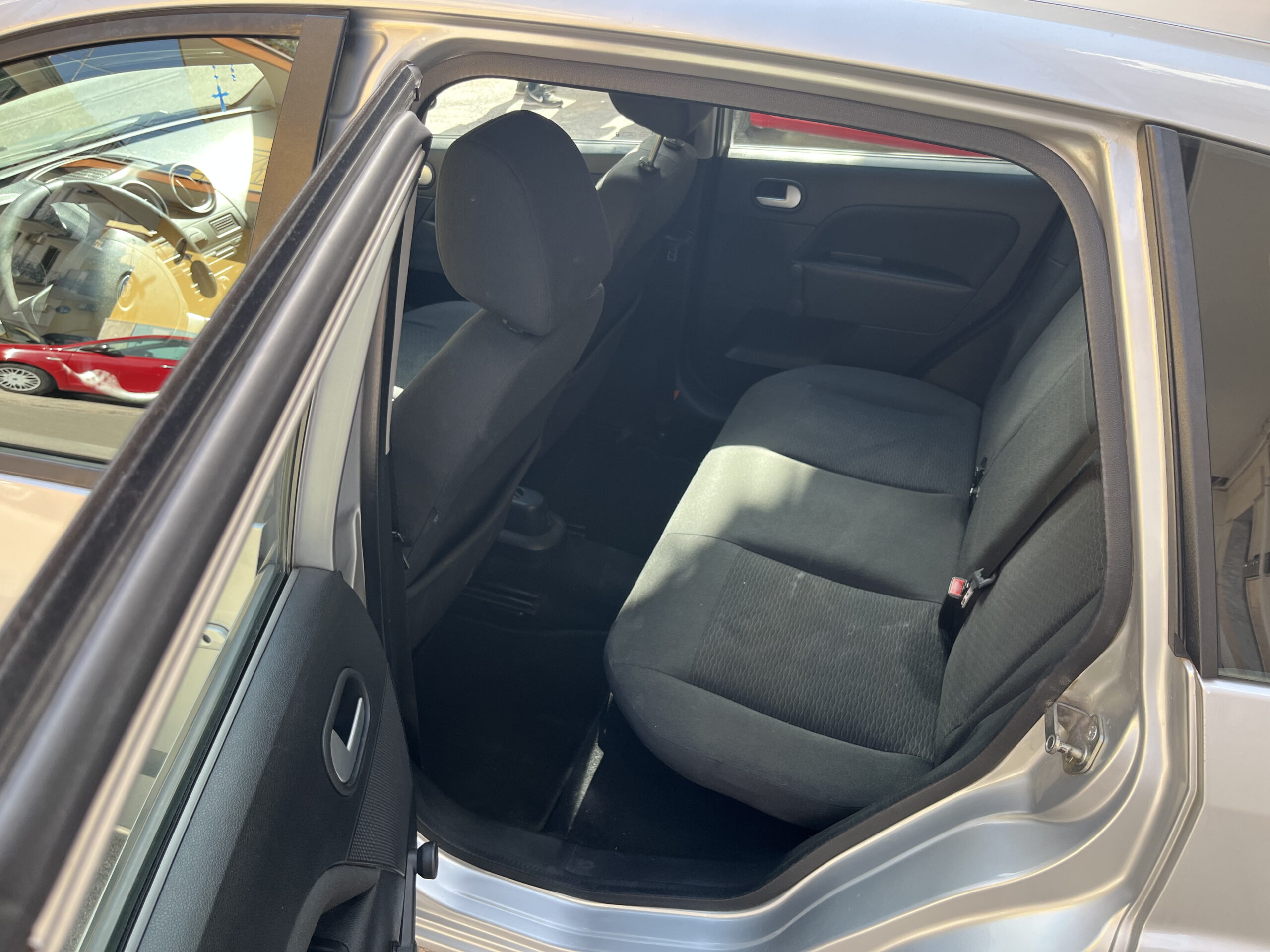 FORD FIESTA 1.4 TDCI 5P. COLLECTION - immagine 10