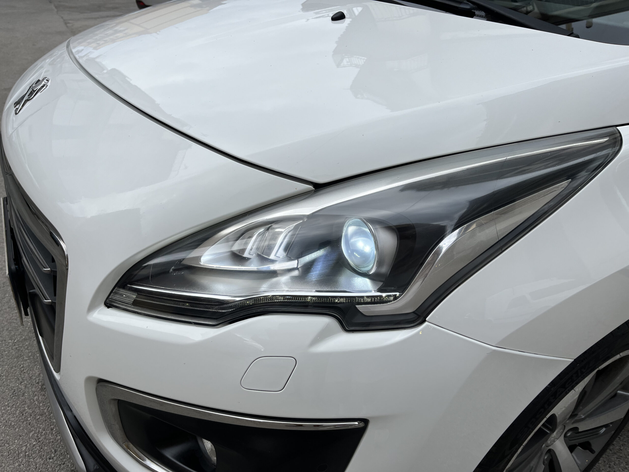 PEUGEOT 3008 2.0 HDI 163CV AUT. ALLURE - immagine 18