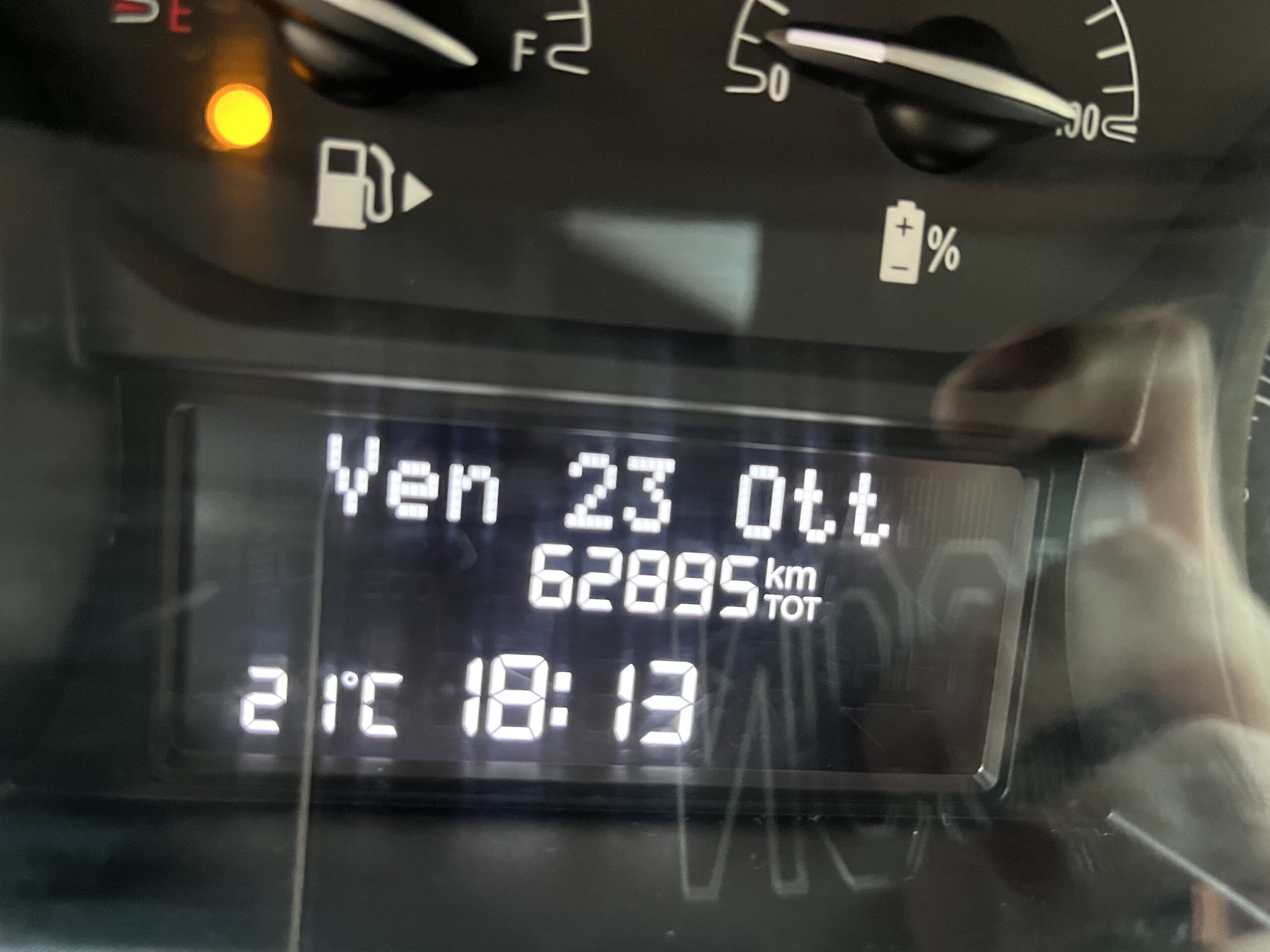 LANCIA YPSILON 1.0 FIREFLY 5 PORTE S&S HYBRID GOLD - immagine 18