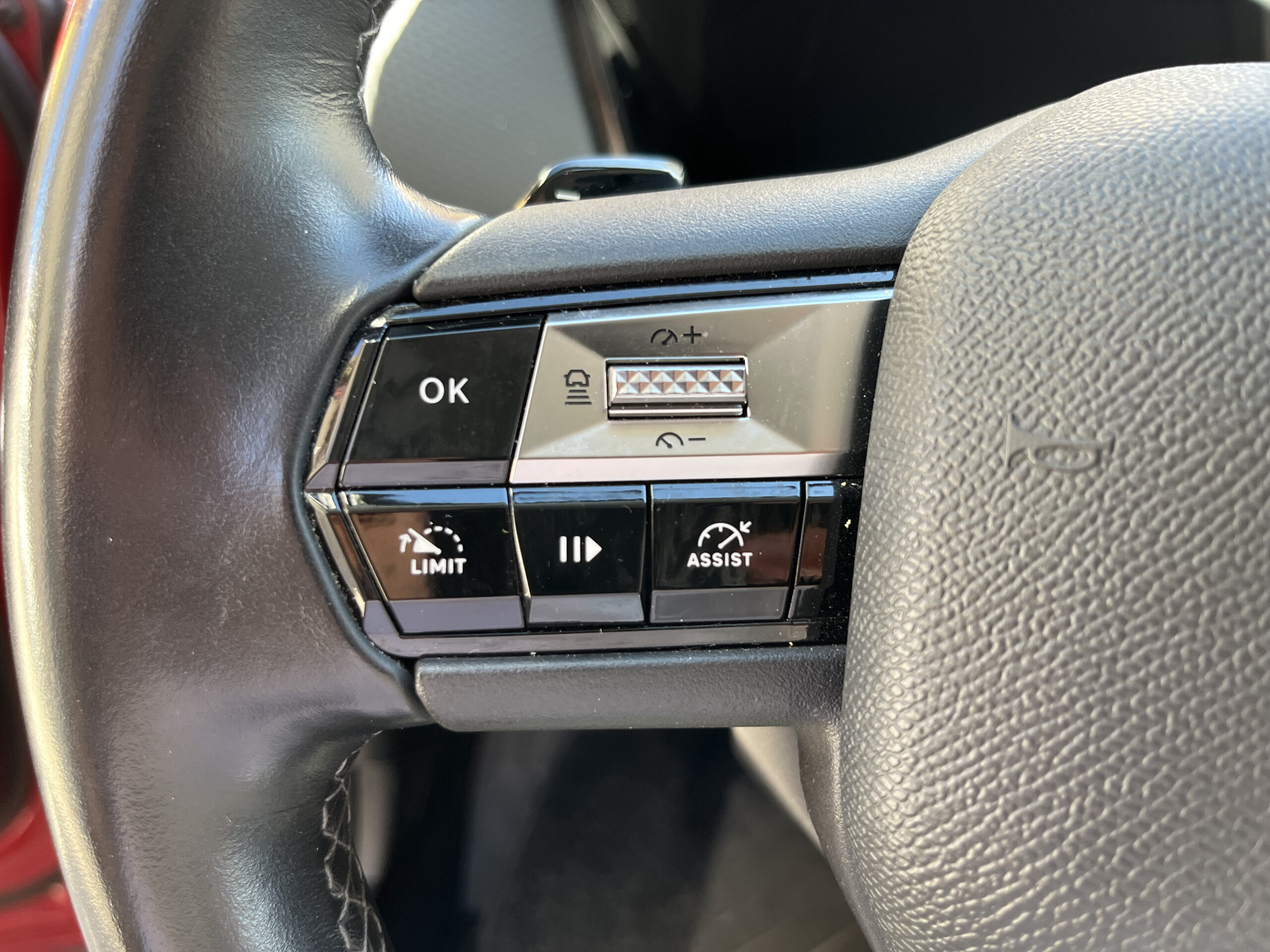 DS DS4 BLUEHDI 130 AUT. BUSINESS - immagine 20